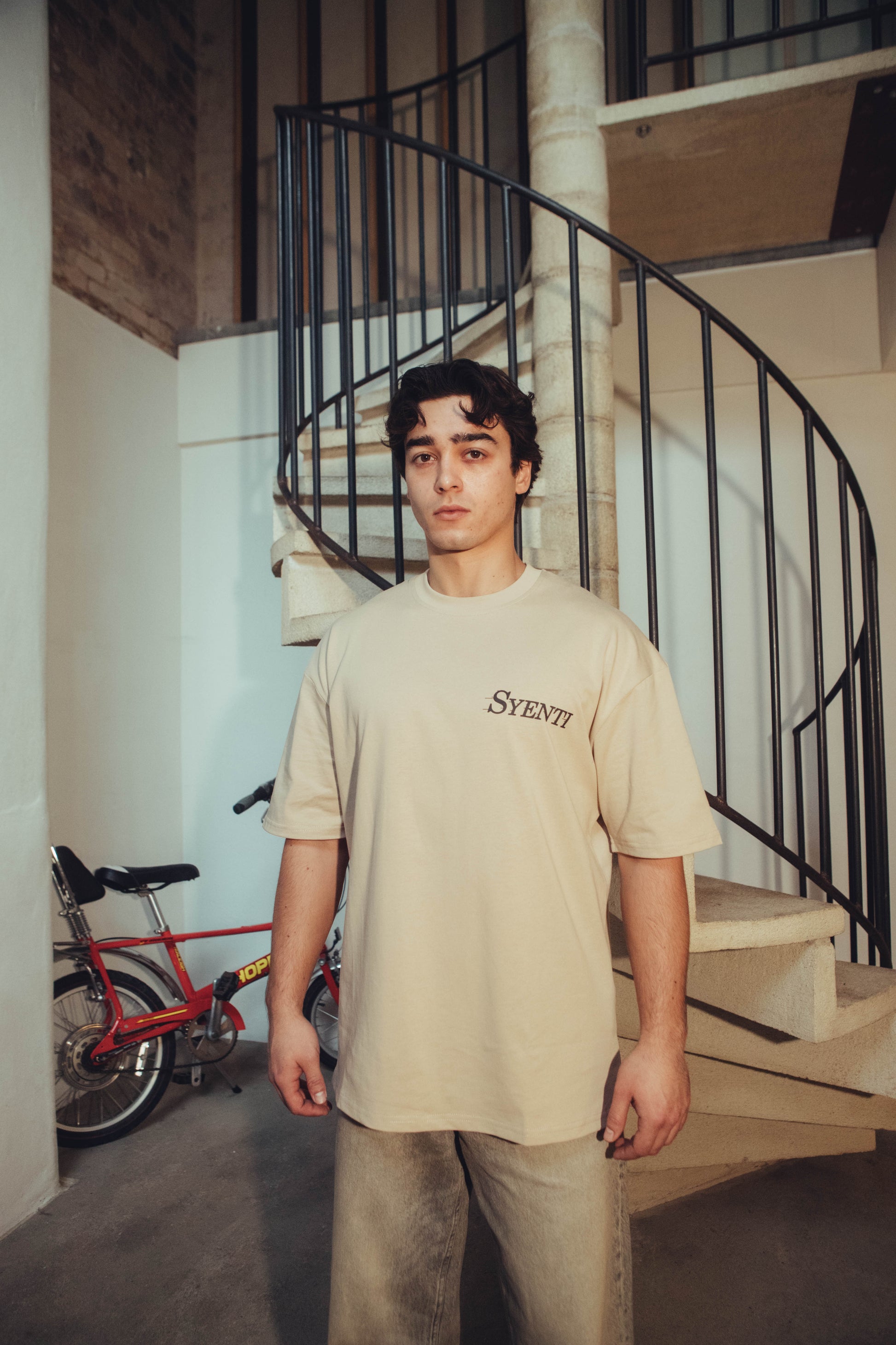 Syenti Championship Logo T-Shirt - Taupe