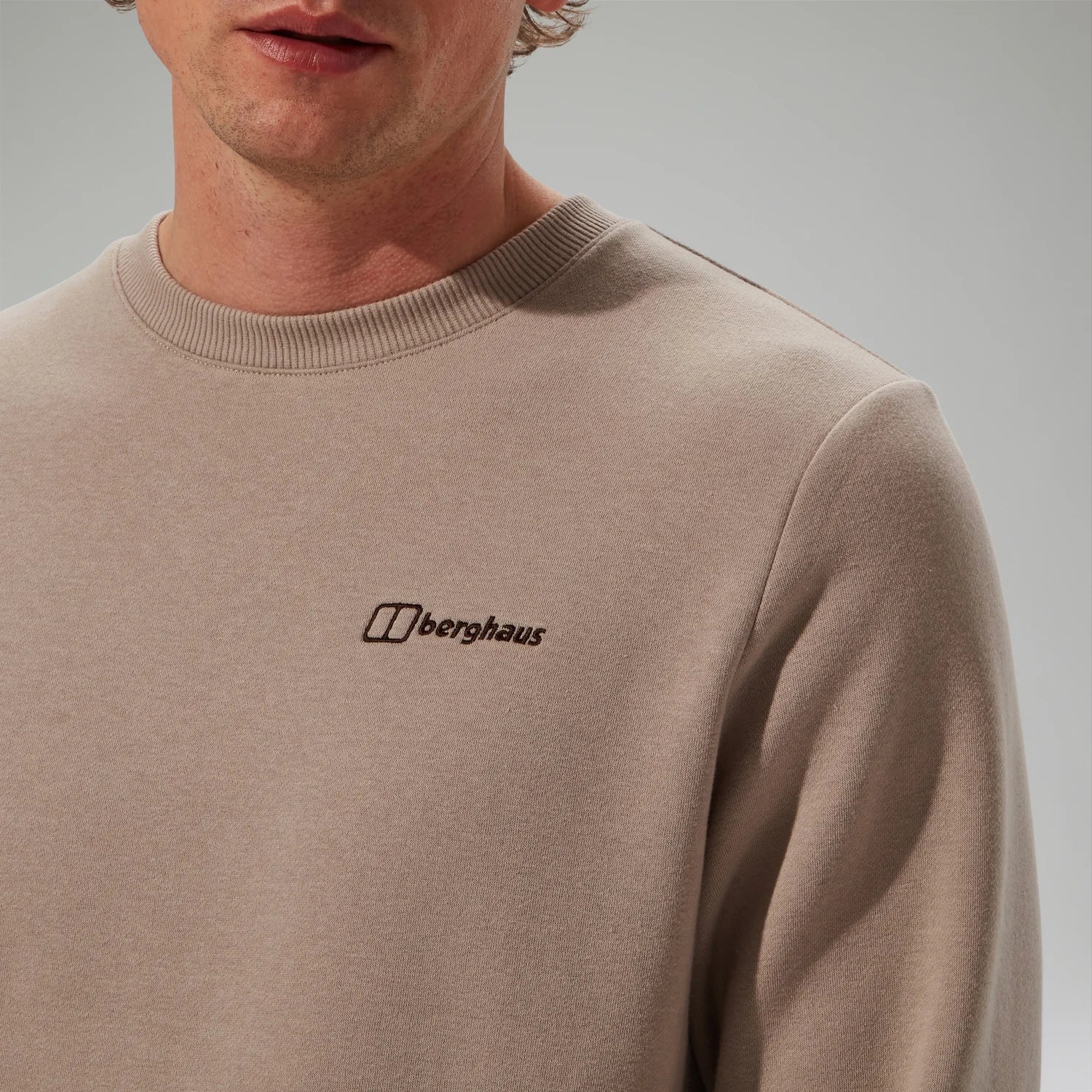 berghaus M Logo Crewneck Light Grey