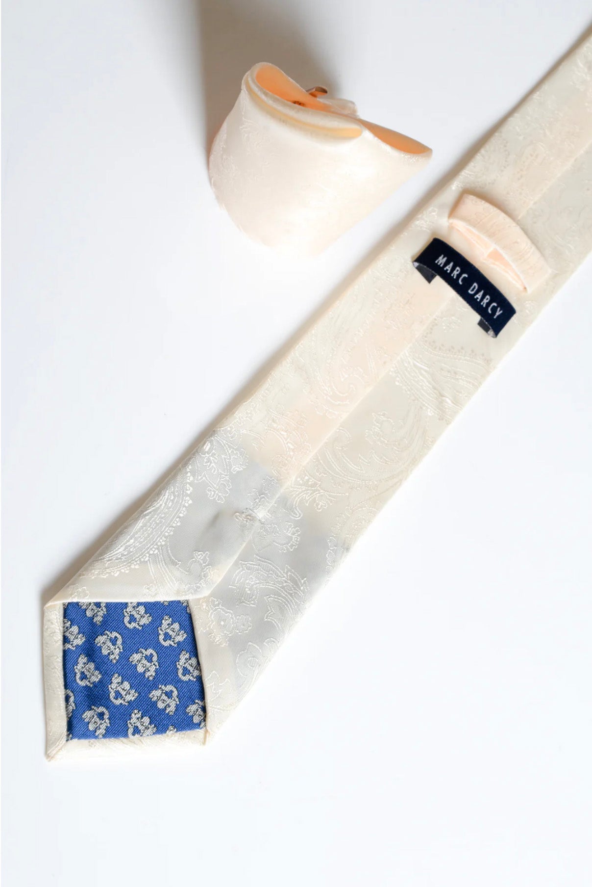 Marc Darcy Paisley Tie Set Cream