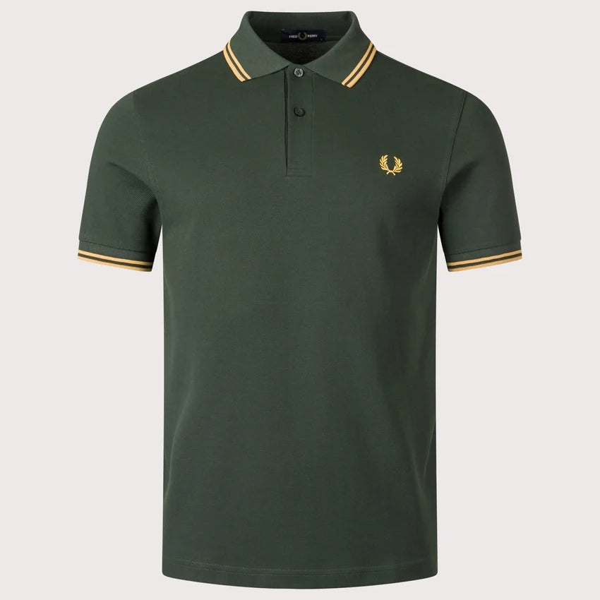 FRED PERRY M3600 PLAIN FRED PERRY POLO SHIRT Y22 CRT GRN/HNYCMB