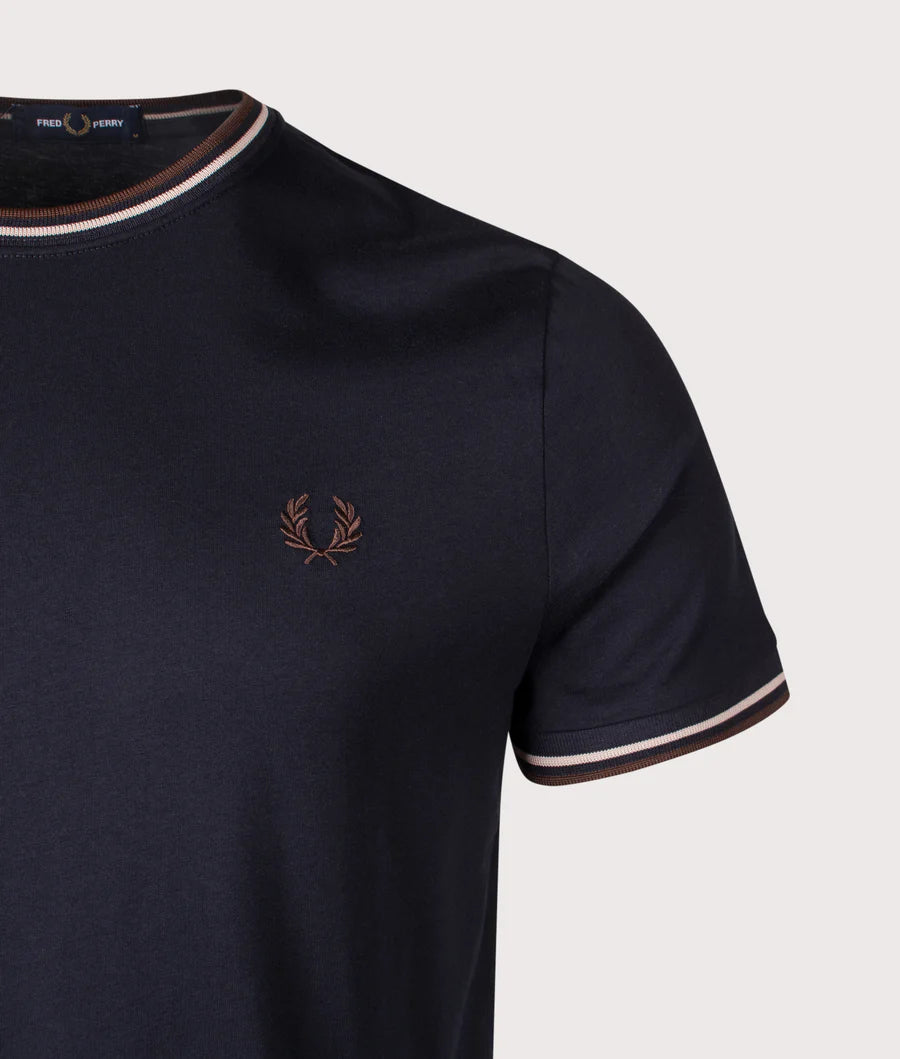 Fred Perry M188V Twin Tipped T-Shirt - 52A Navy/Warm Oat/Burnt Tobacco