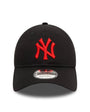 New York Yankees League Essential Black 9TWENTY Adjustable Cap