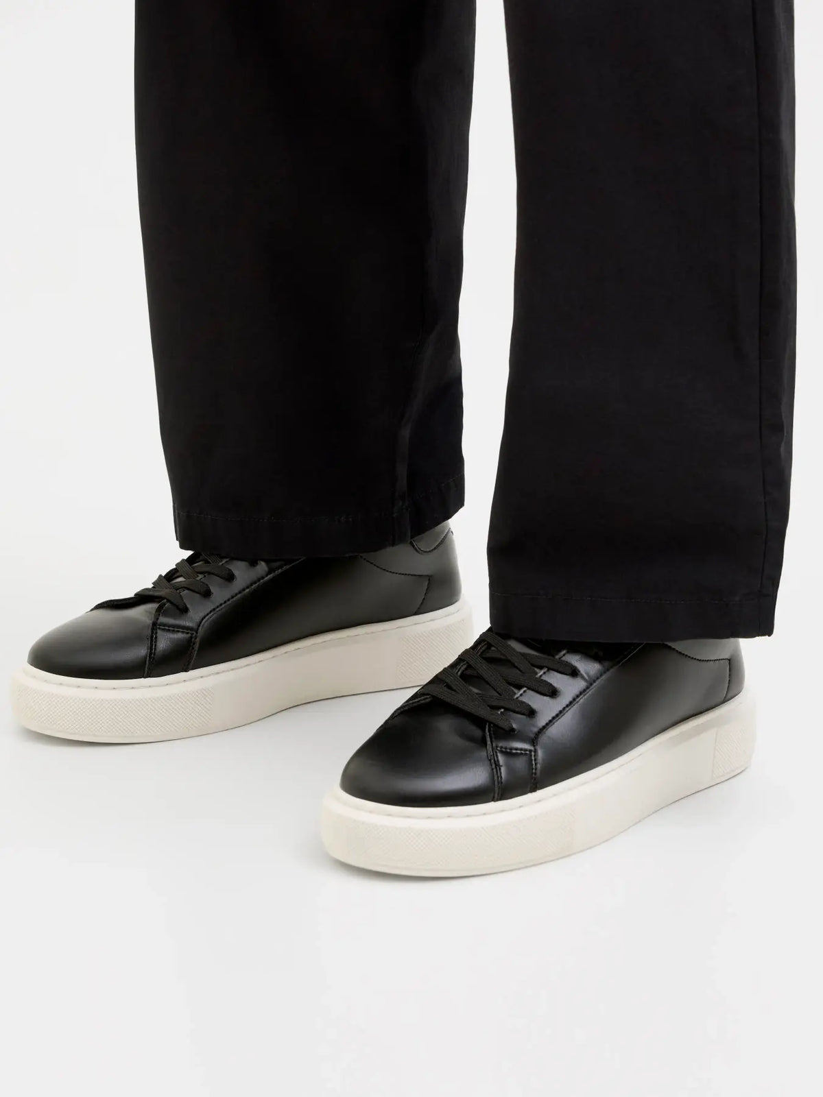 Jack Jones Aspire Cupsole Trainers - Black