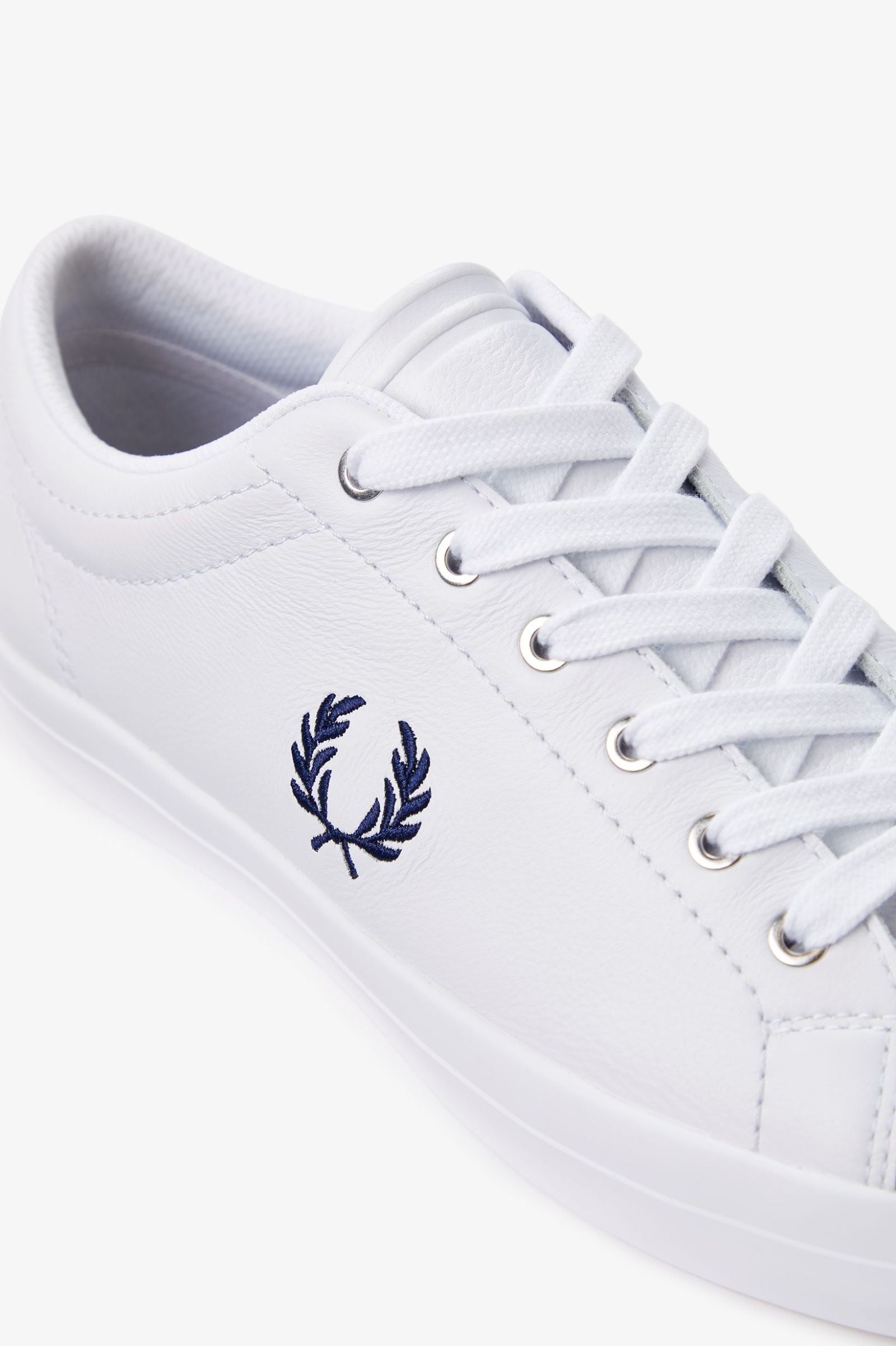 Fred Perry B7311 Baseline Leather Trainer - 200 White