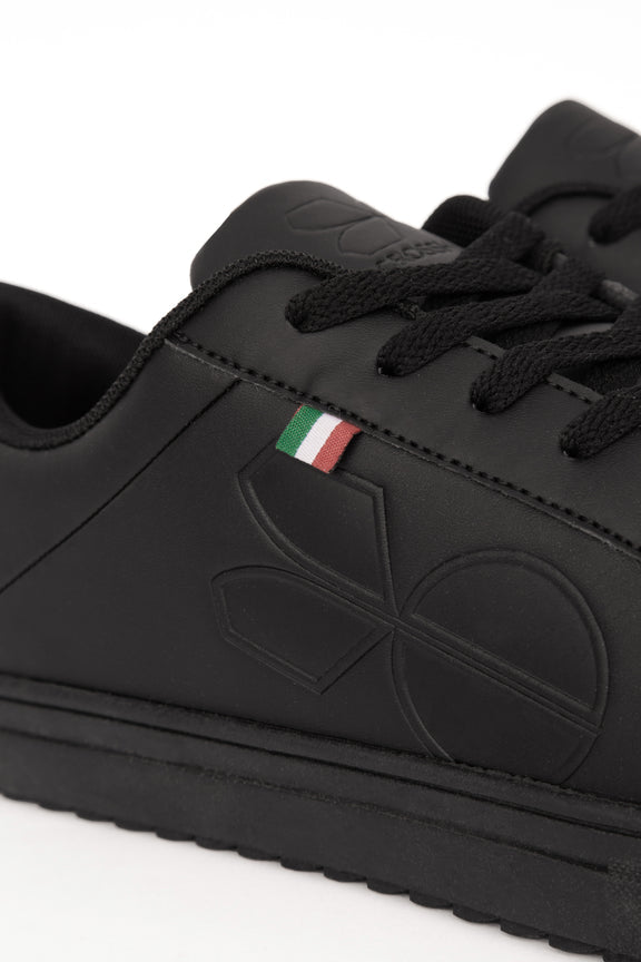 Crosshatch Gleaton Trainers Black