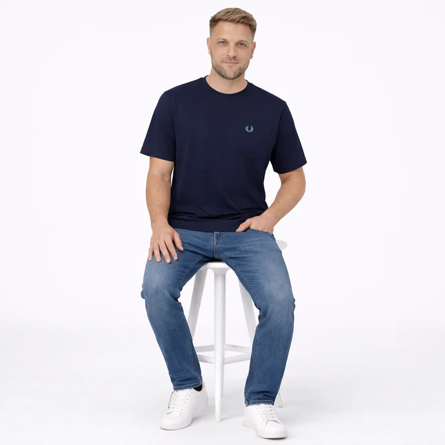 Fred Perry M2408 Pocket Detail T-Shirt X86 - Tennis Blue