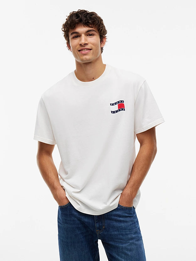 Tommy Jeans DM0DM23559YBH TJM Relaxed Wavy Flag T-Shirt - Off White
