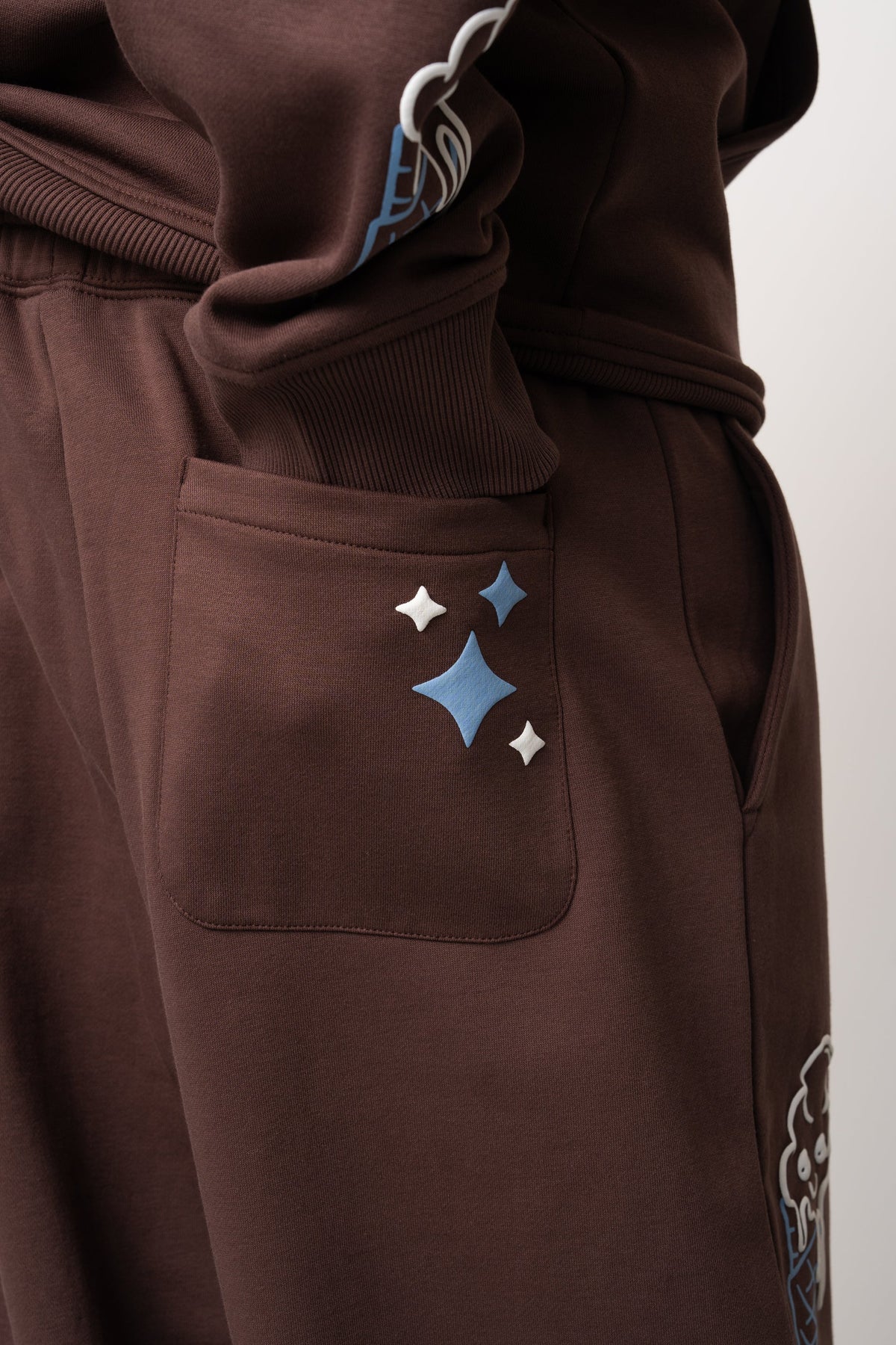 Fresh Flavours Joggers - Brown