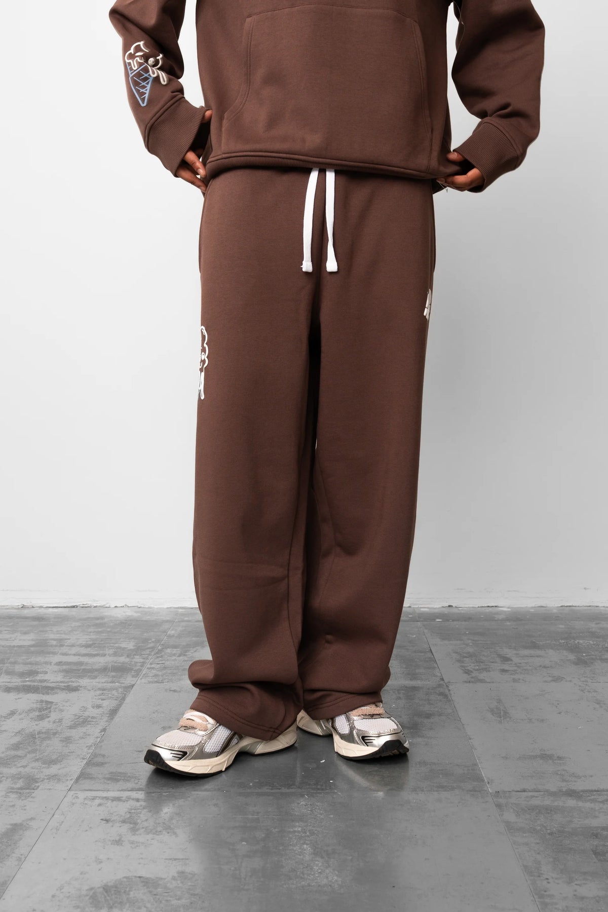 Fresh Flavours Joggers - Brown