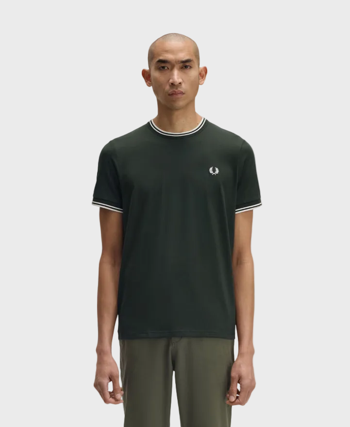 Fred Perry M1588V Twin Tipped T-Shirt - 53A Night Green/Snow White