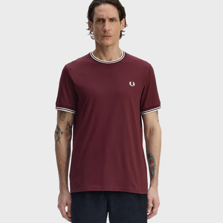 Fred Perry M1588V Twin Tipped T-Shirt - 64A Oxblood/Ecru