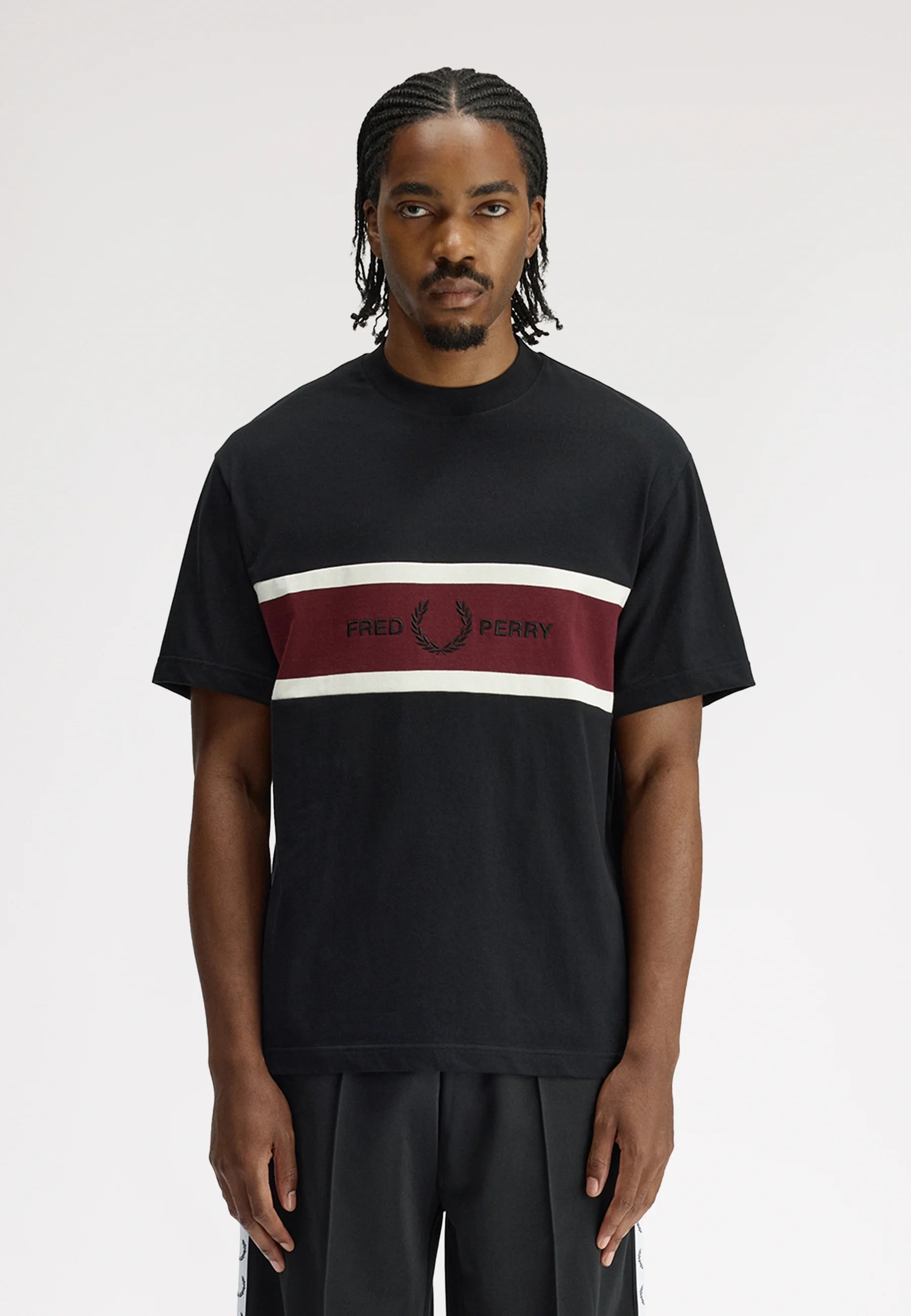 Fred Perry M2405 Embriodered Panel T-Shirt - Black
