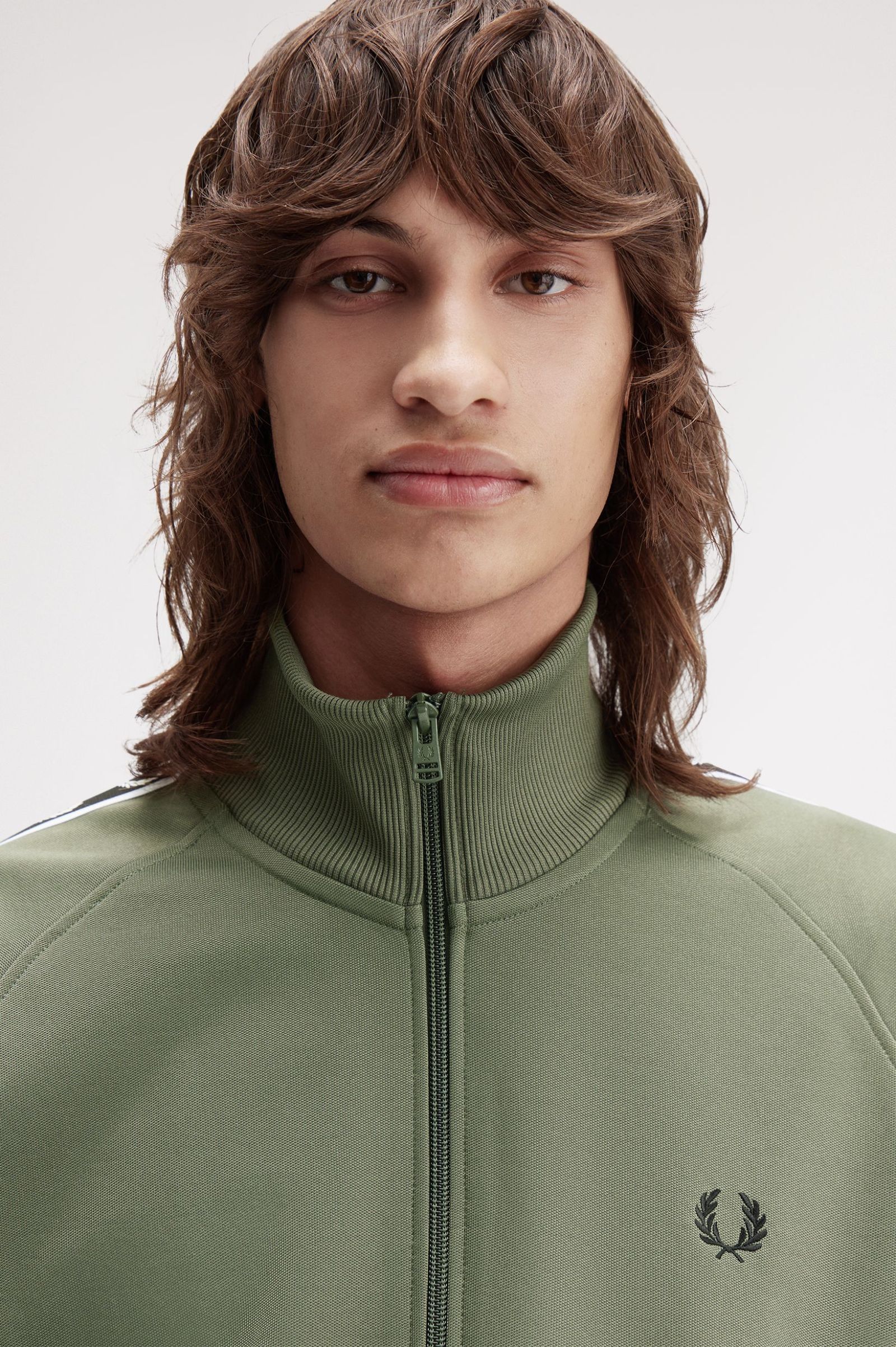 Fred Perry J4620 Taped Track Jacket Z50 Laurel Wreath Green/Black