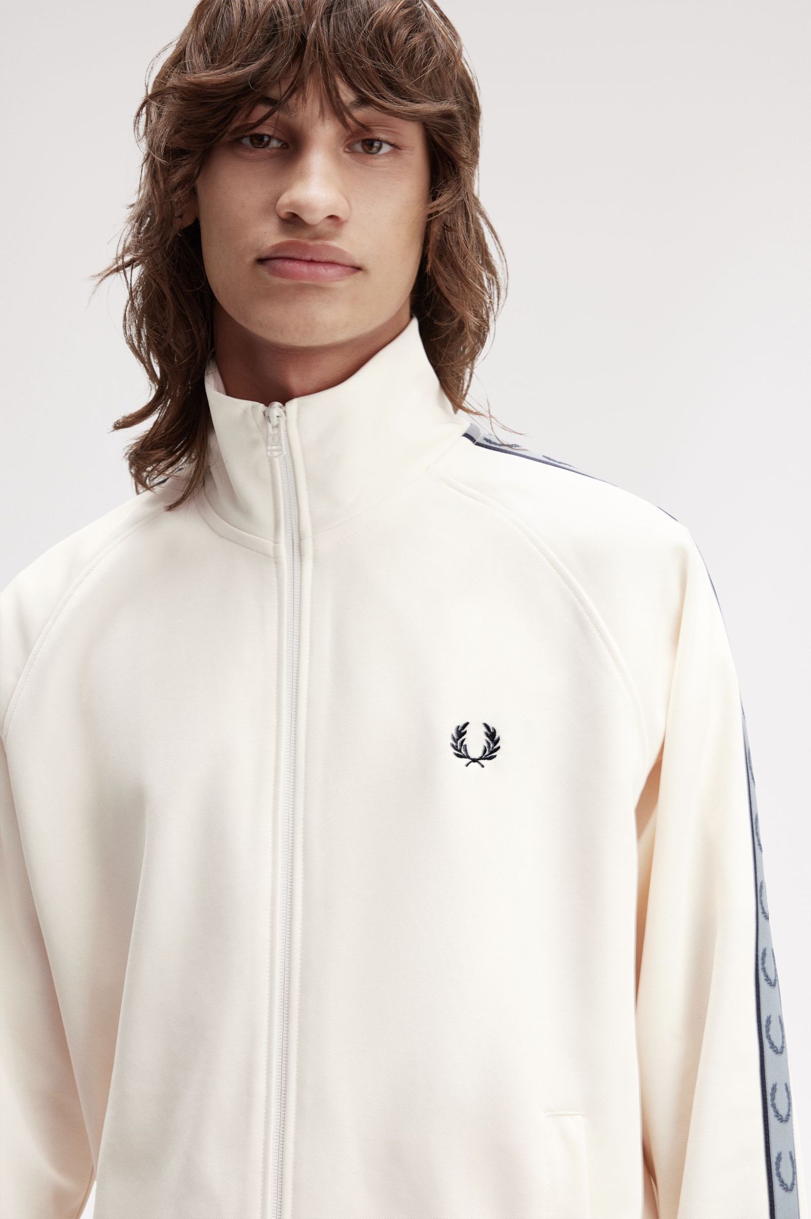 Fred Perry J5557 Contast Taped Track Jacket - Z29 Ecru/Navy