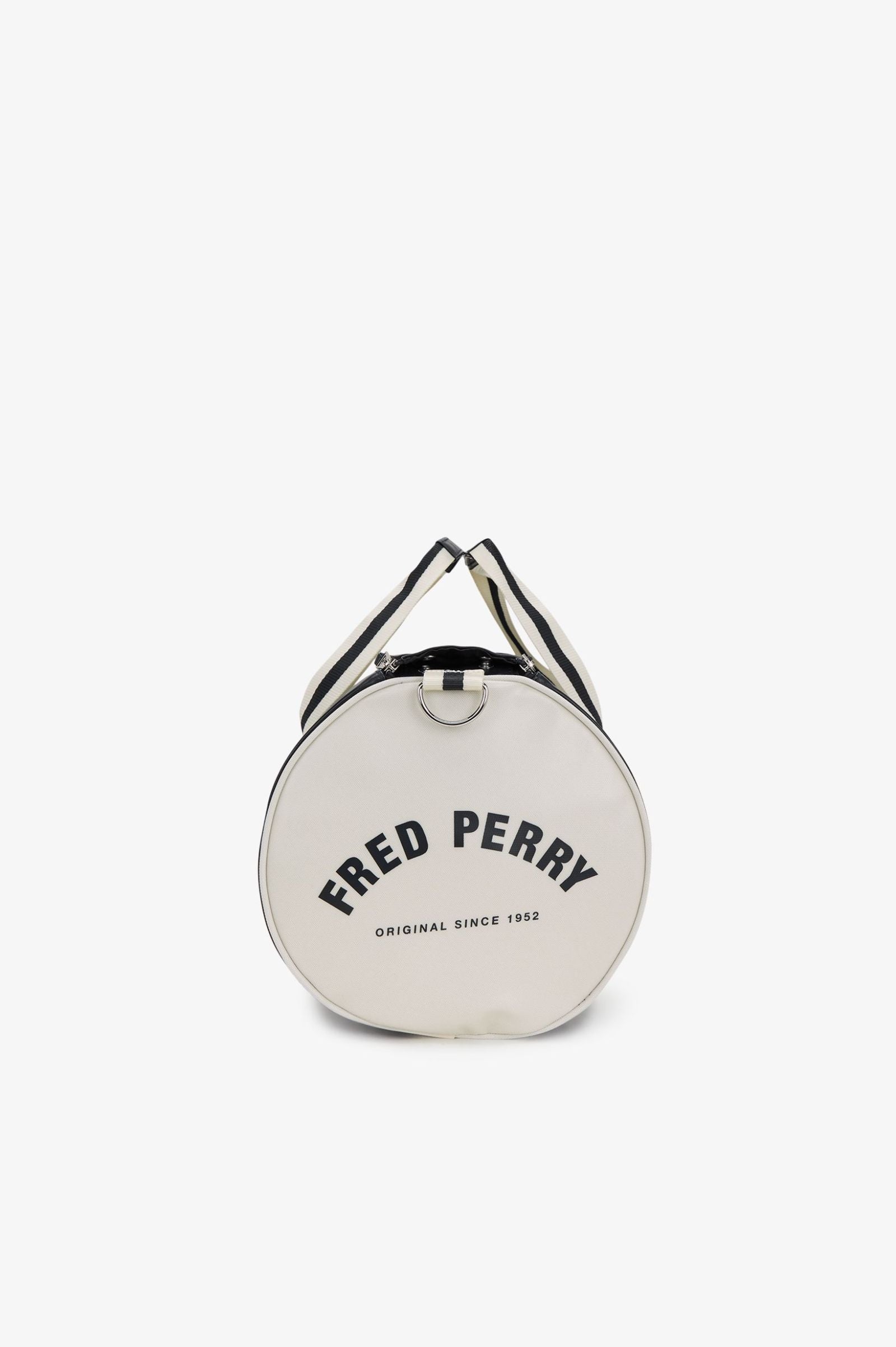 Fred Perry L7255 Classic Barrel Bag 635 - Navy/Ecru