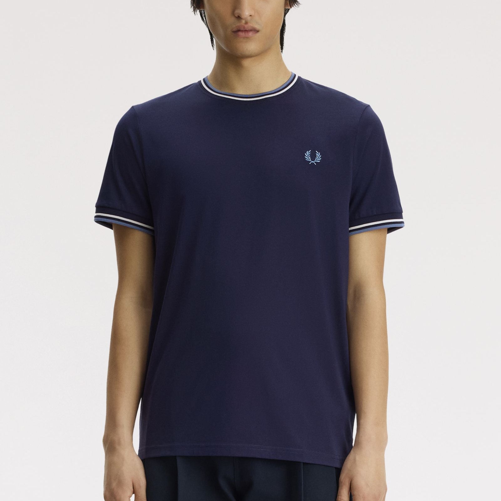 Fred Perry M1588V Twin Tipped T-Shirt 47D - Twilight Navy/Ecru/Ace Blue