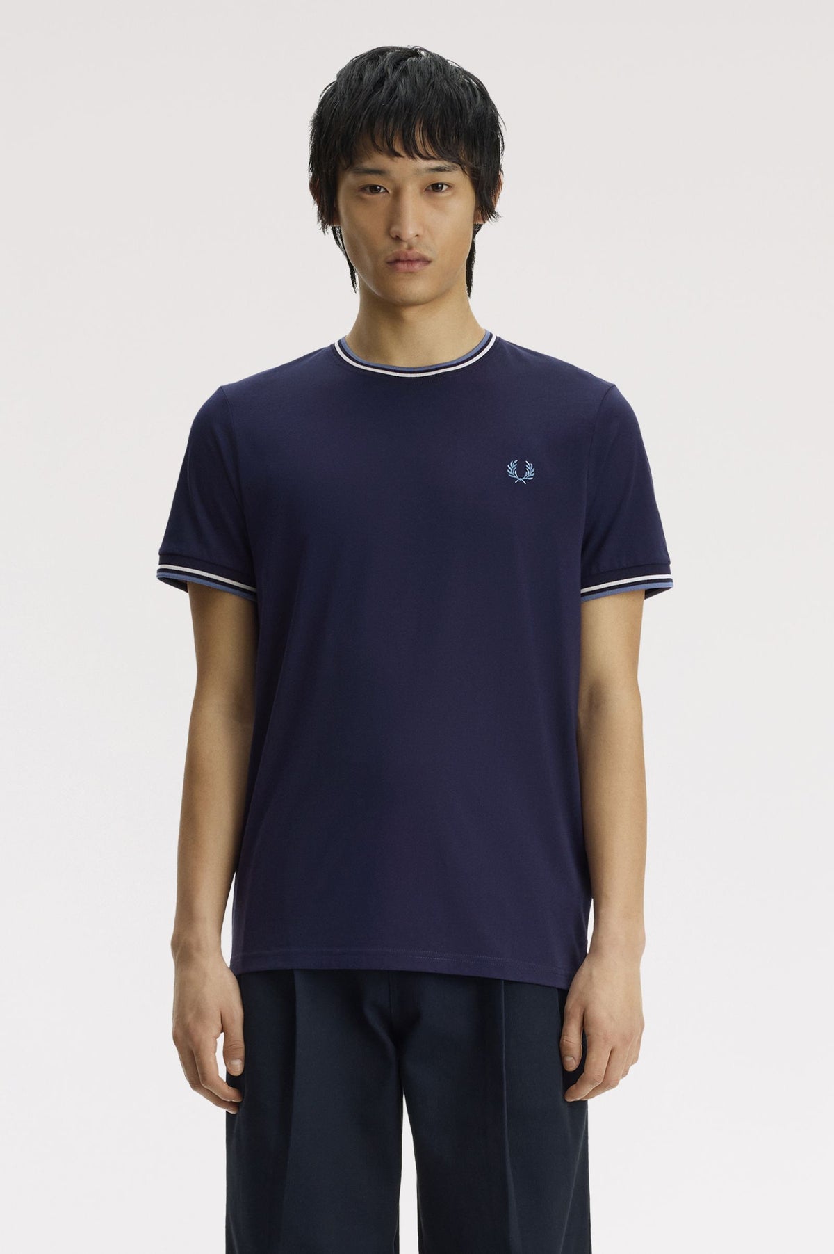 Fred Perry M1588V Twin Tipped T-Shirt 47D - Twilight Navy/Ecru/Ace Blue