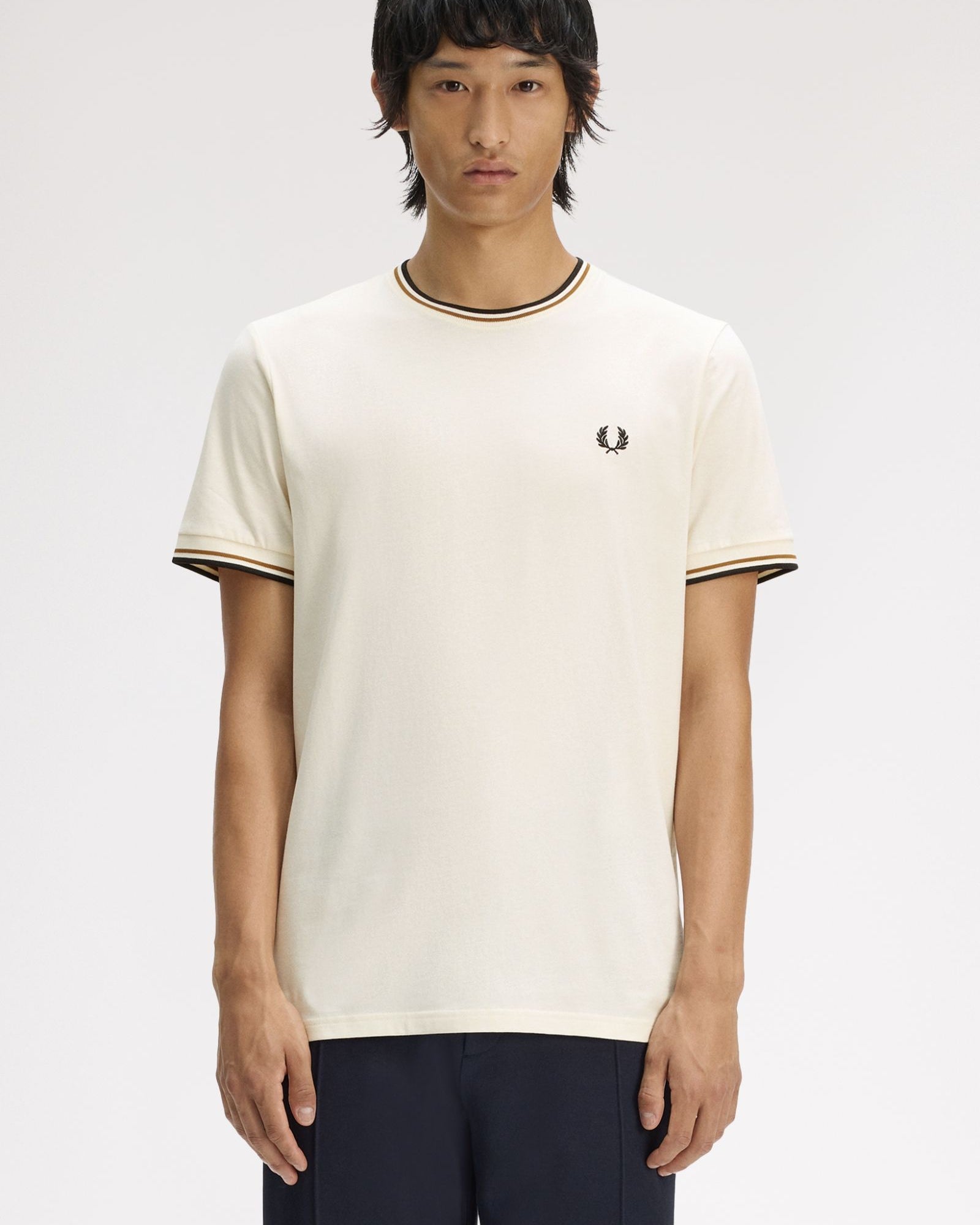 Fred Perry M1588V Twin Tipped T-Shirt 79B - Ecru/Dark Caramel/Black