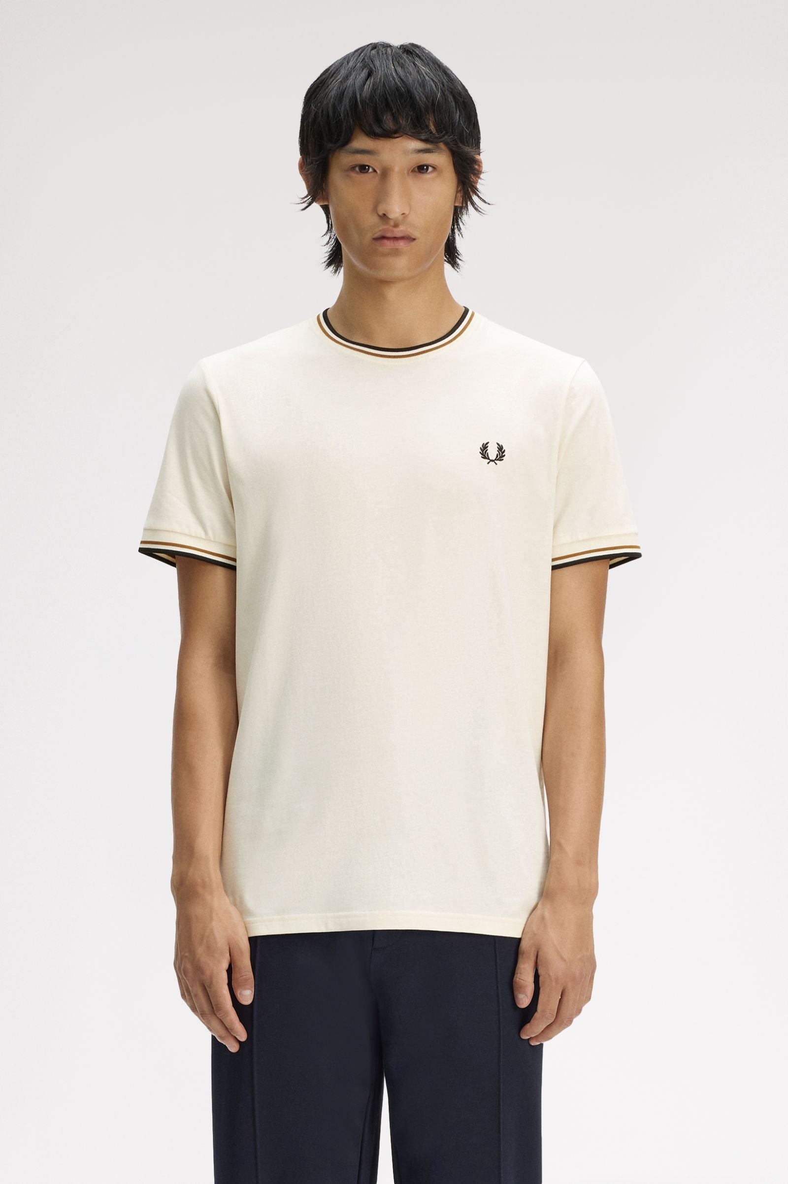 Fred Perry M1588V Twin Tipped T-Shirt 79B - Ecru/Dark Caramel/Black