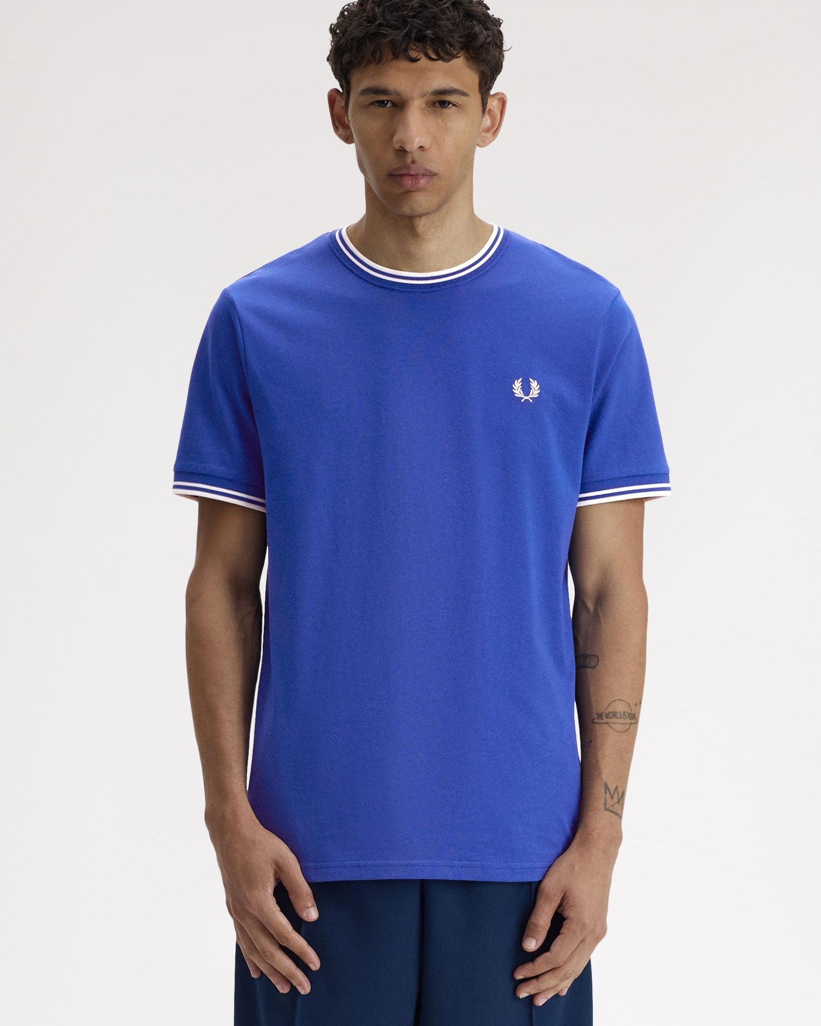 Fred Perry M1588V Tipped T-Shirt 99A - SOHOE/SNWHT
