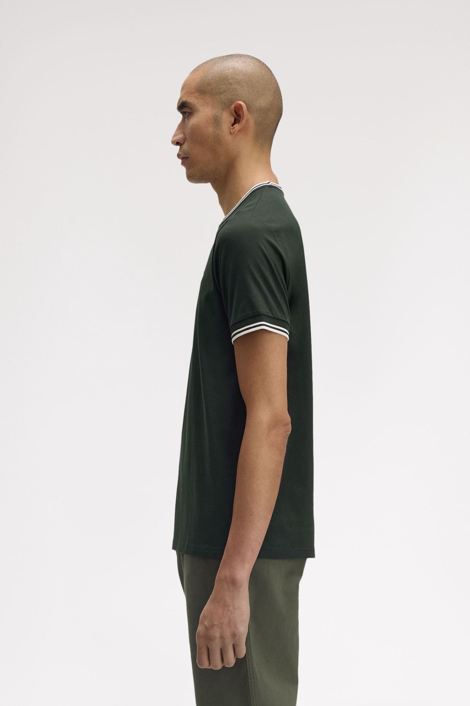 Fred Perry M1588V Twin Tipped T-Shirt T50 Night Green/Snow White