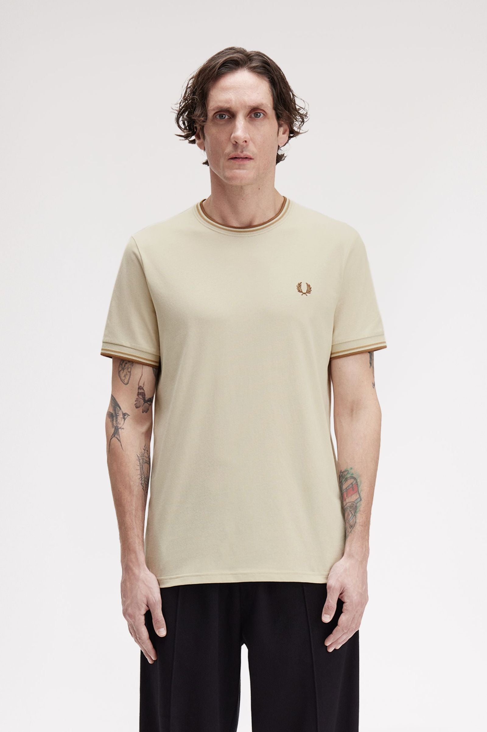 Fred Perry M1588V Twin Tipped T-Shirt Z53 Oatmeal/Warm Stone