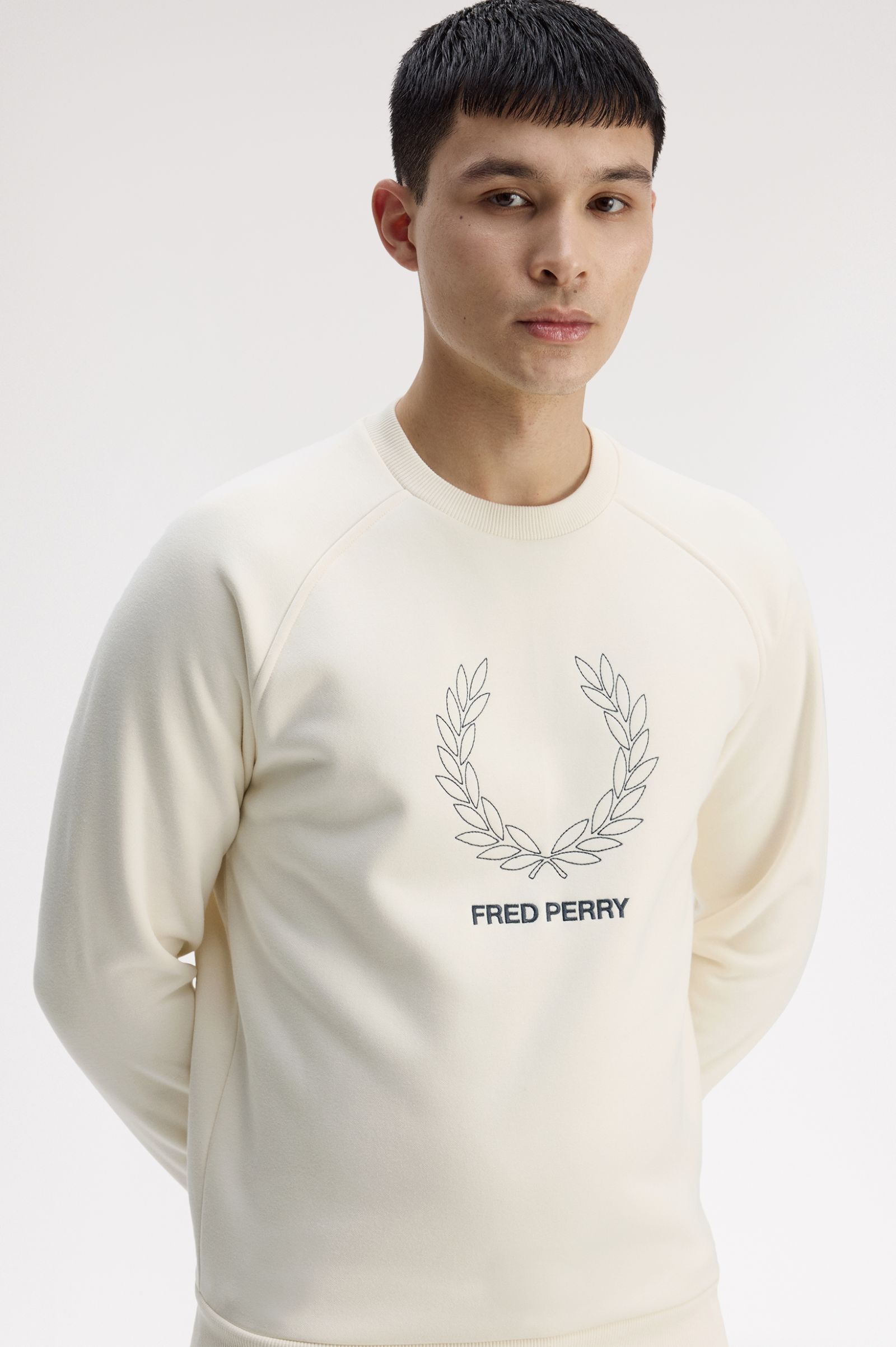 Fred Perry M1769 Outline Laurel Wreath Sweatshirt - 560 Ecru