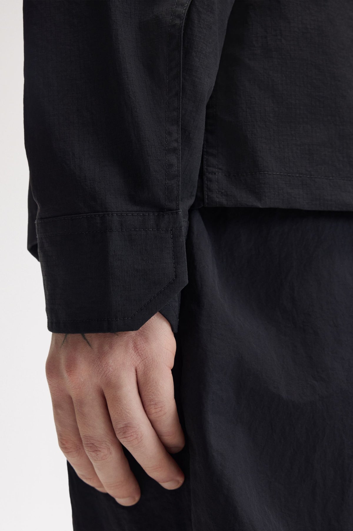 Fred Perry M2402 Ripstop Pocket Overshirt 184 - Black