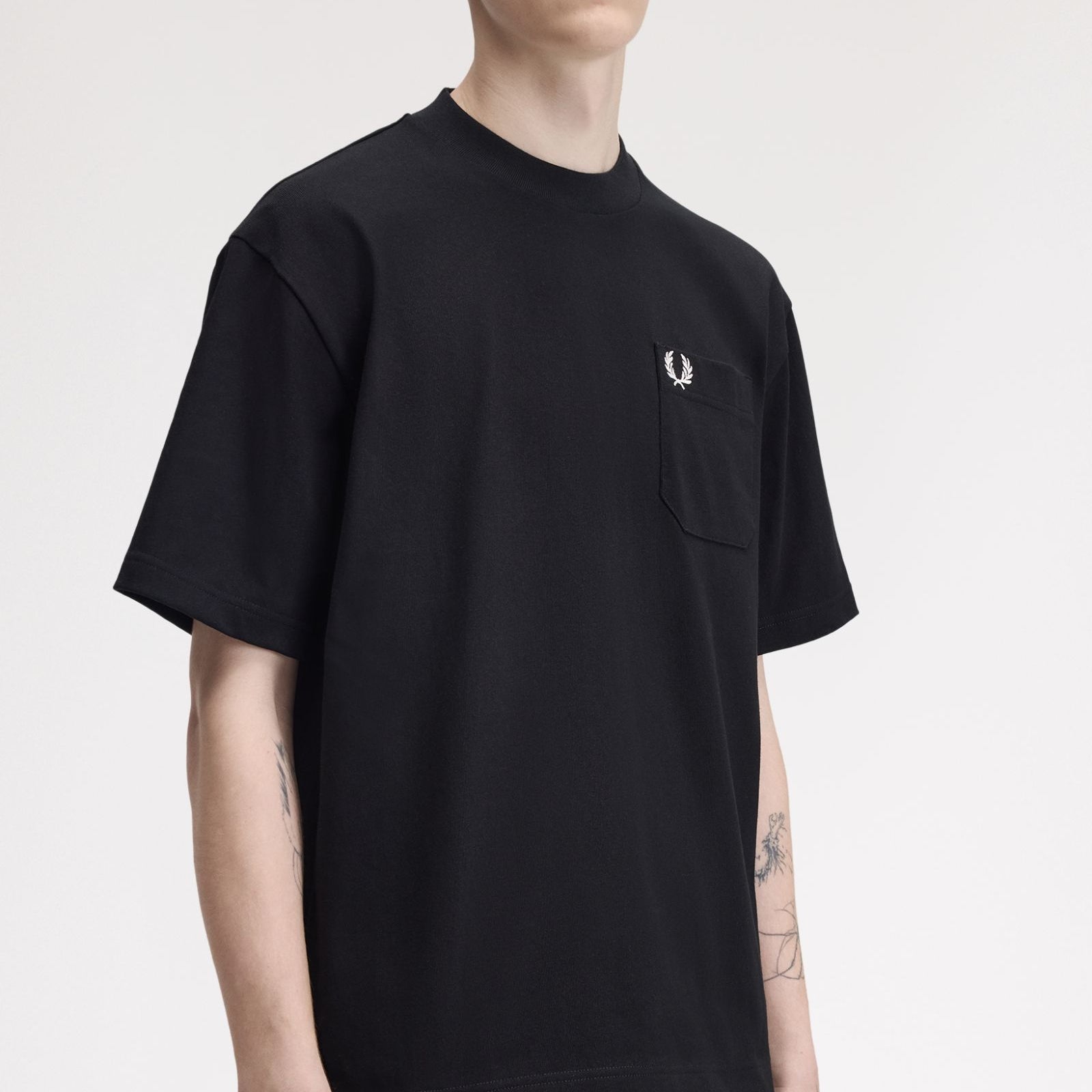 Fred Perry M3490 Relaxed T-Shirt 102 - Black
