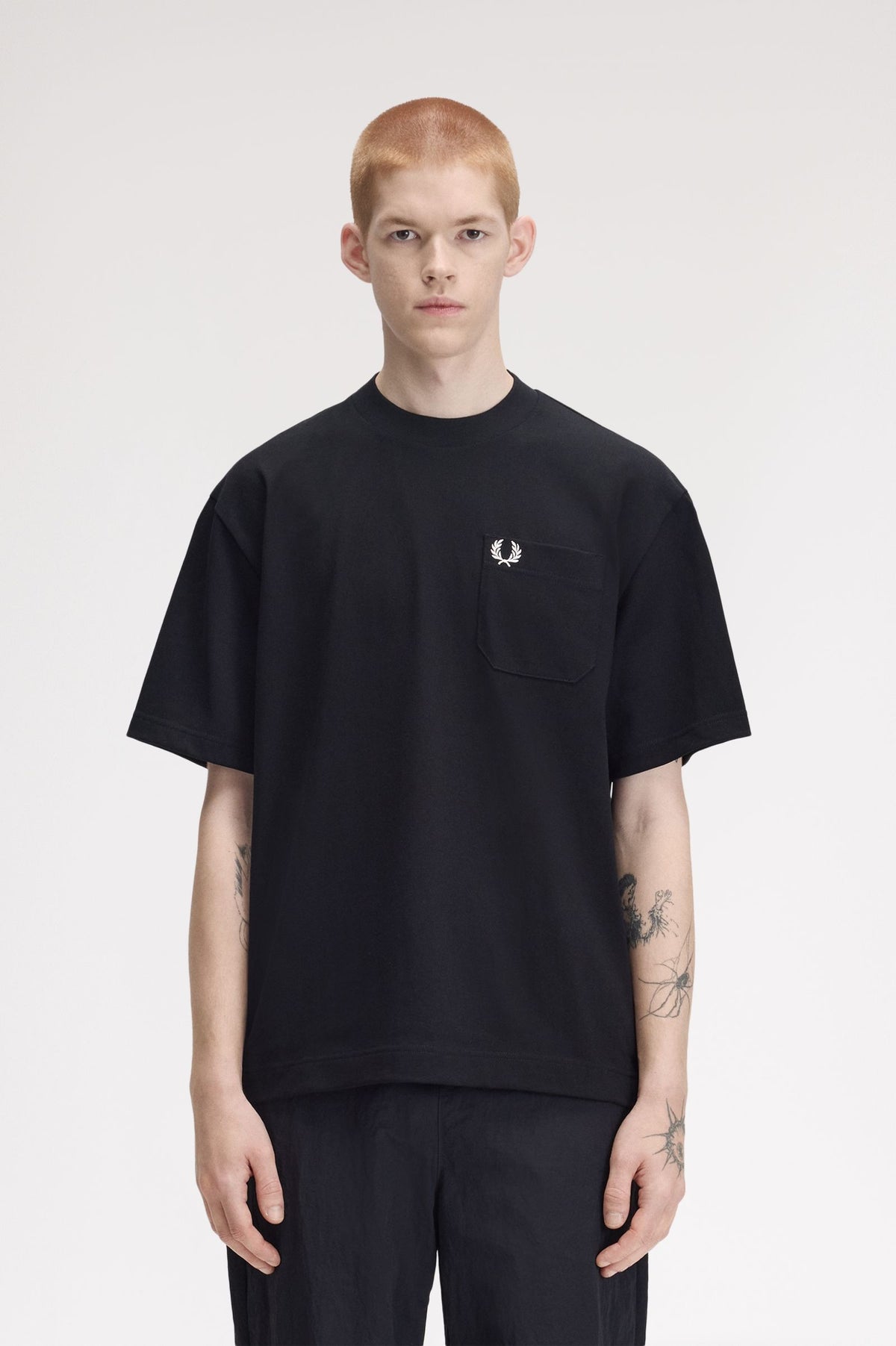 Fred Perry M3490 Relaxed T-Shirt 102 - Black