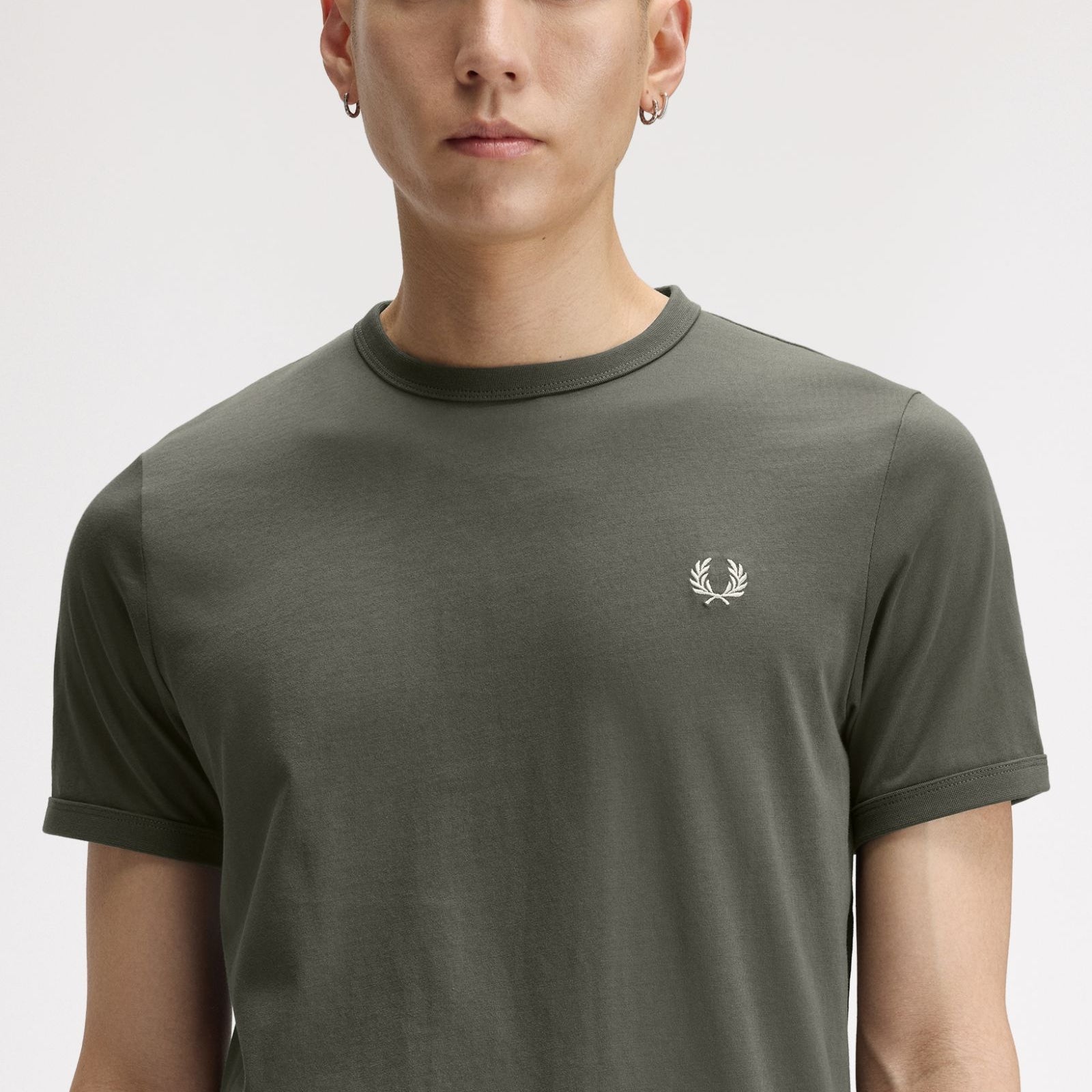 Fred Perry M3519 Ringer T-Shirt 148 - Field Green