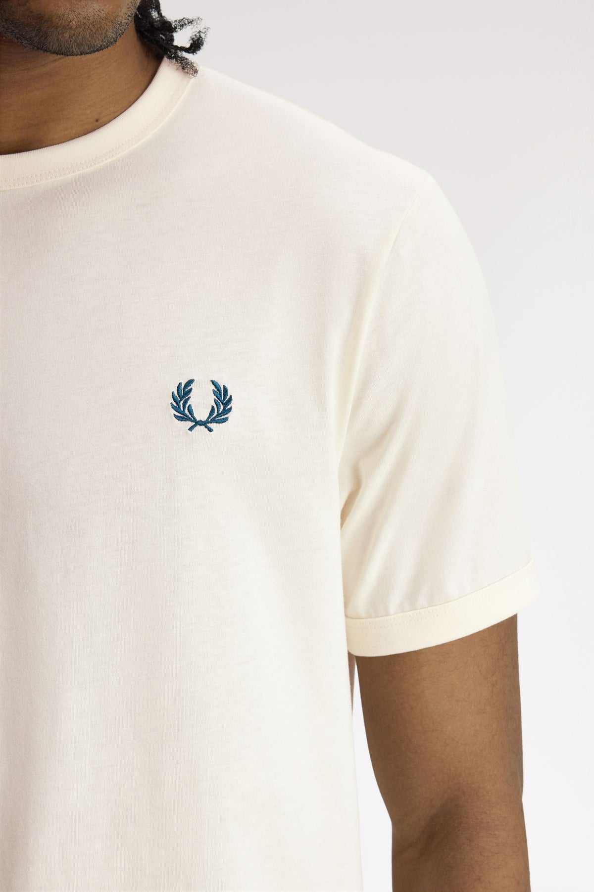 Fred Perry M3519 Ringer T-Shirt 83D - Ecru