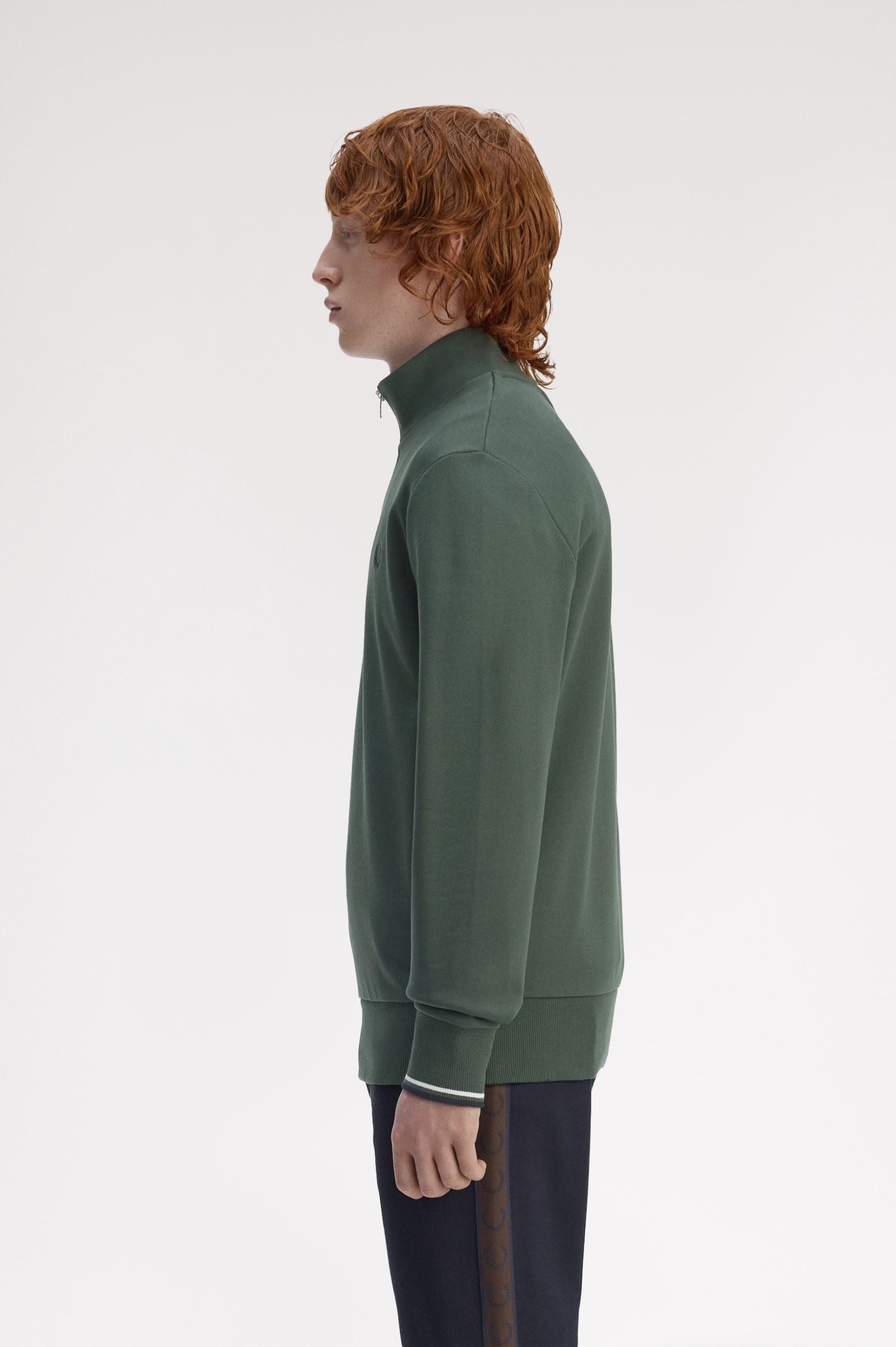Fred Perry M3574 Half Zip Sweatshirt - 53A Court Green/Snow White/Navy