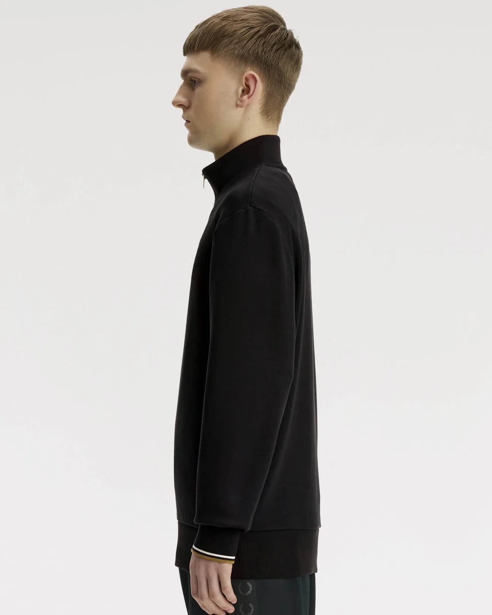 Fred Perry M7534 Half Zip Sweatshirt 59D - Black/Snow White/Bronze