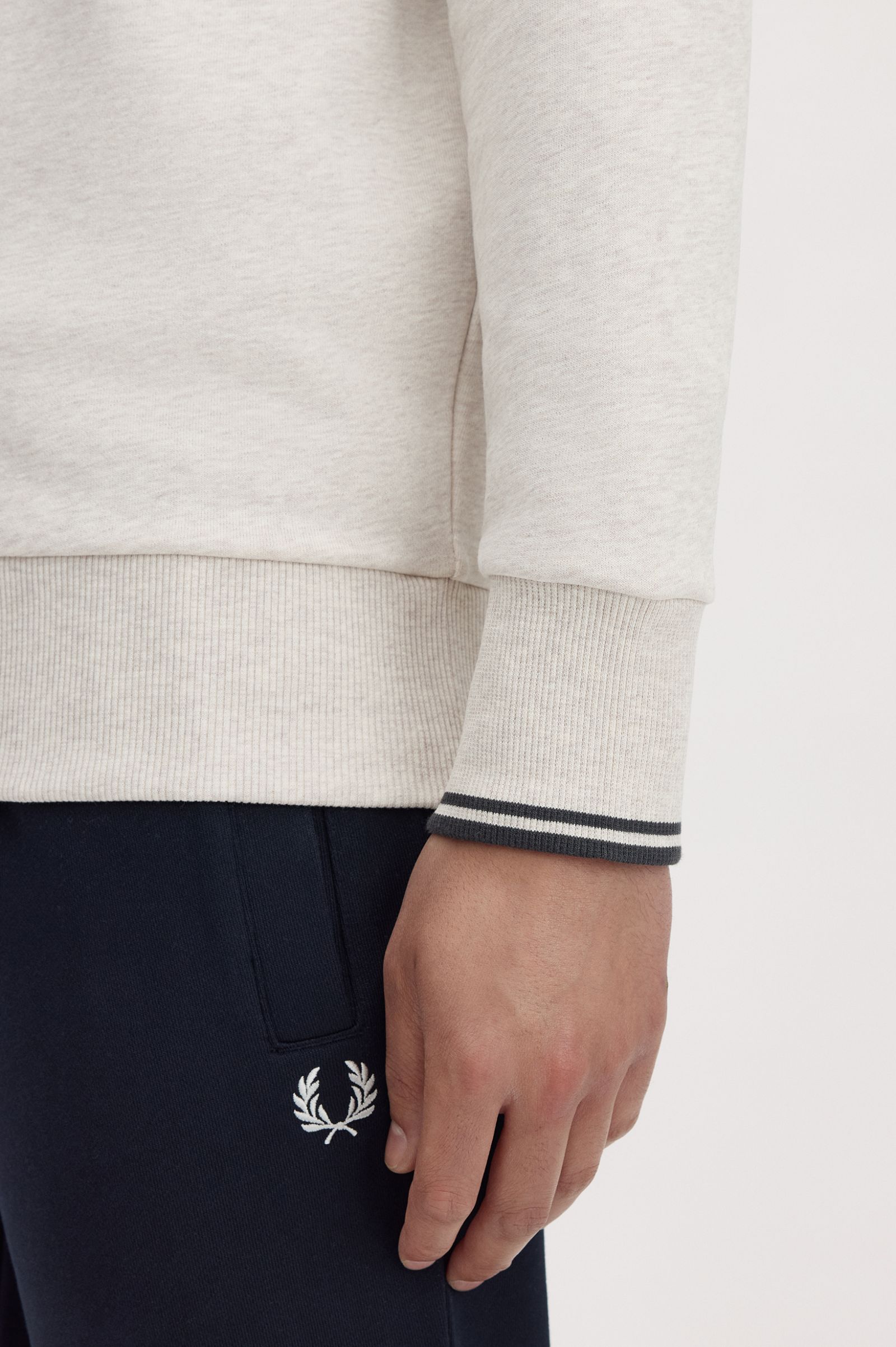 Fred Perry M3574 Half Zip Sweatshirt W50 Porridge Marl