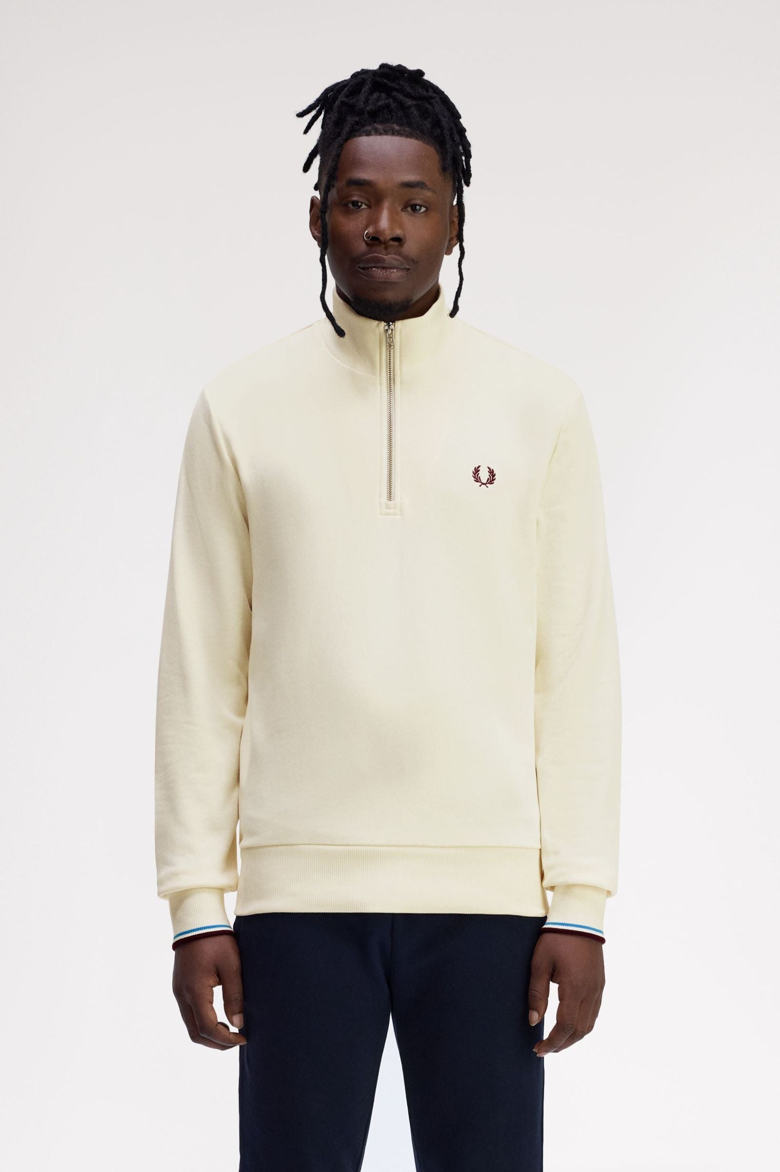Fred Perry M3574 Half Zip Sweatshirt Z46 Ecru