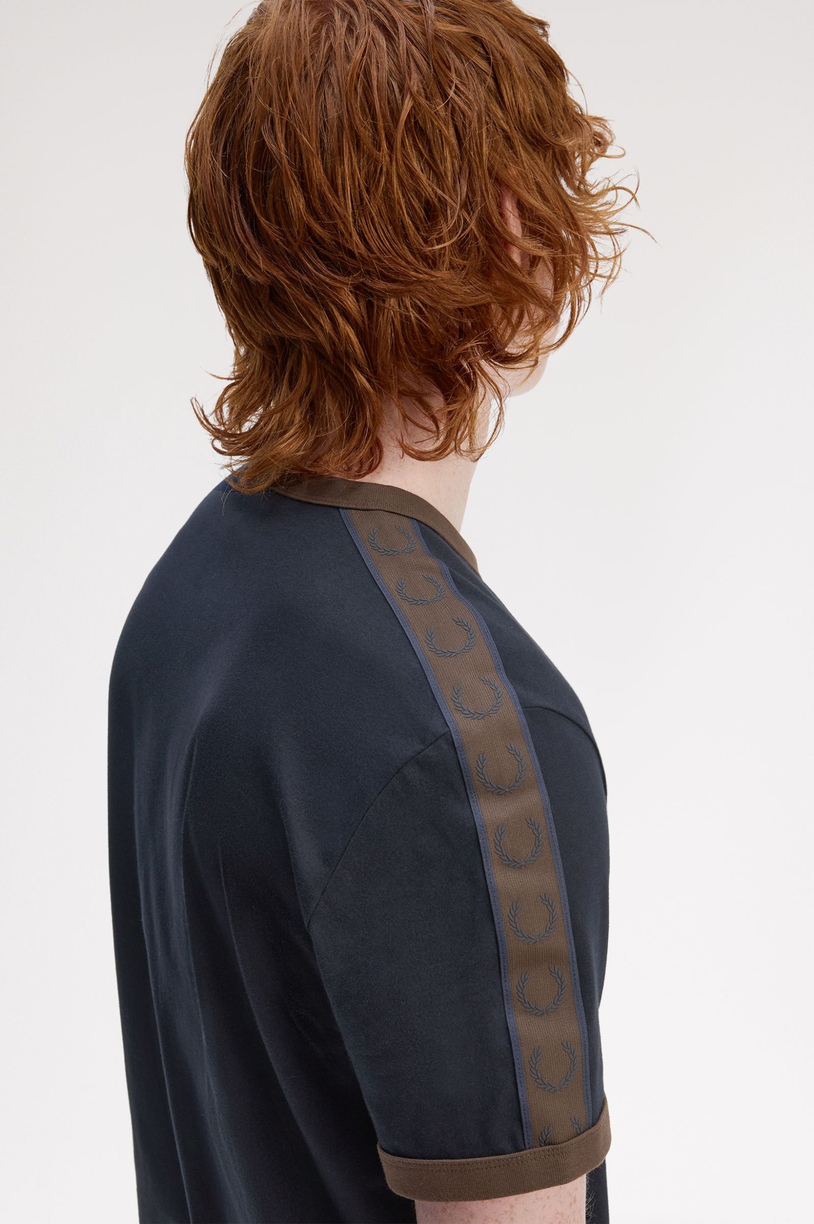 Fred Perry M4613 Contrast Tape Ringer T-Shirt - 40A Navy/Burnt Tobacco