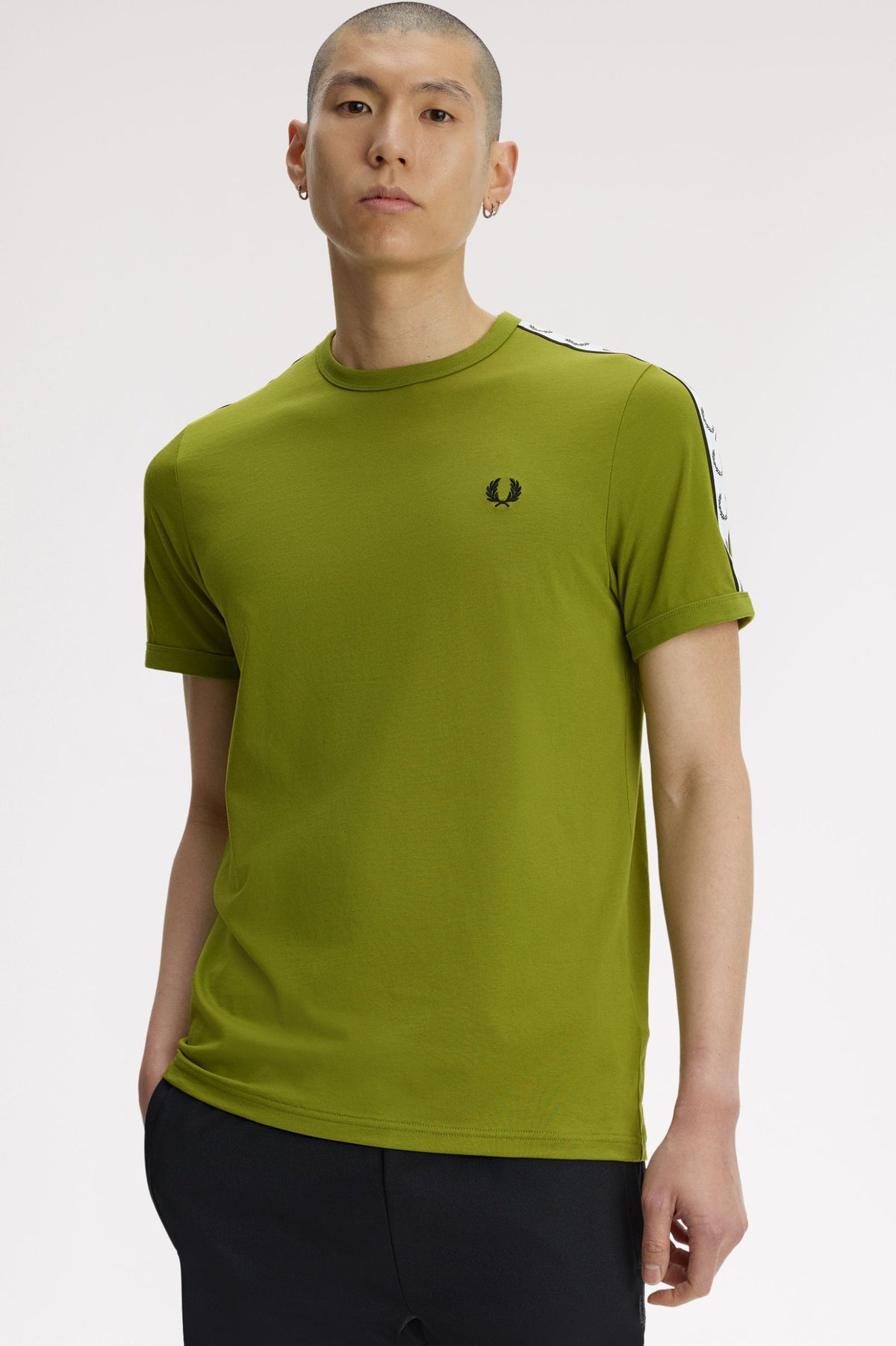 Fred Perry M4613 Contrast Tape Ringer T-Shirt 60C - Apple