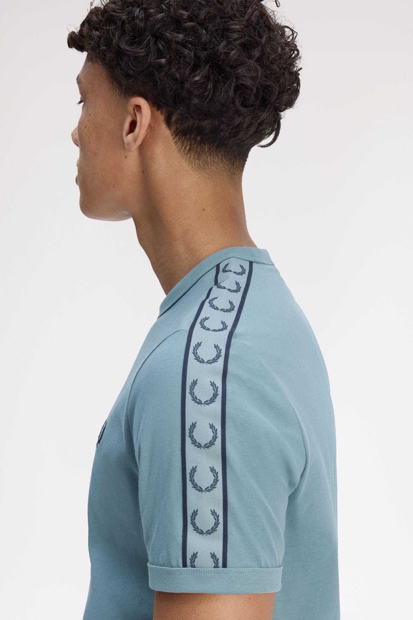 Fred Perry M4613 Contrast Tape Ringer T-Shirt - Z76 Stockport Blue/Navy