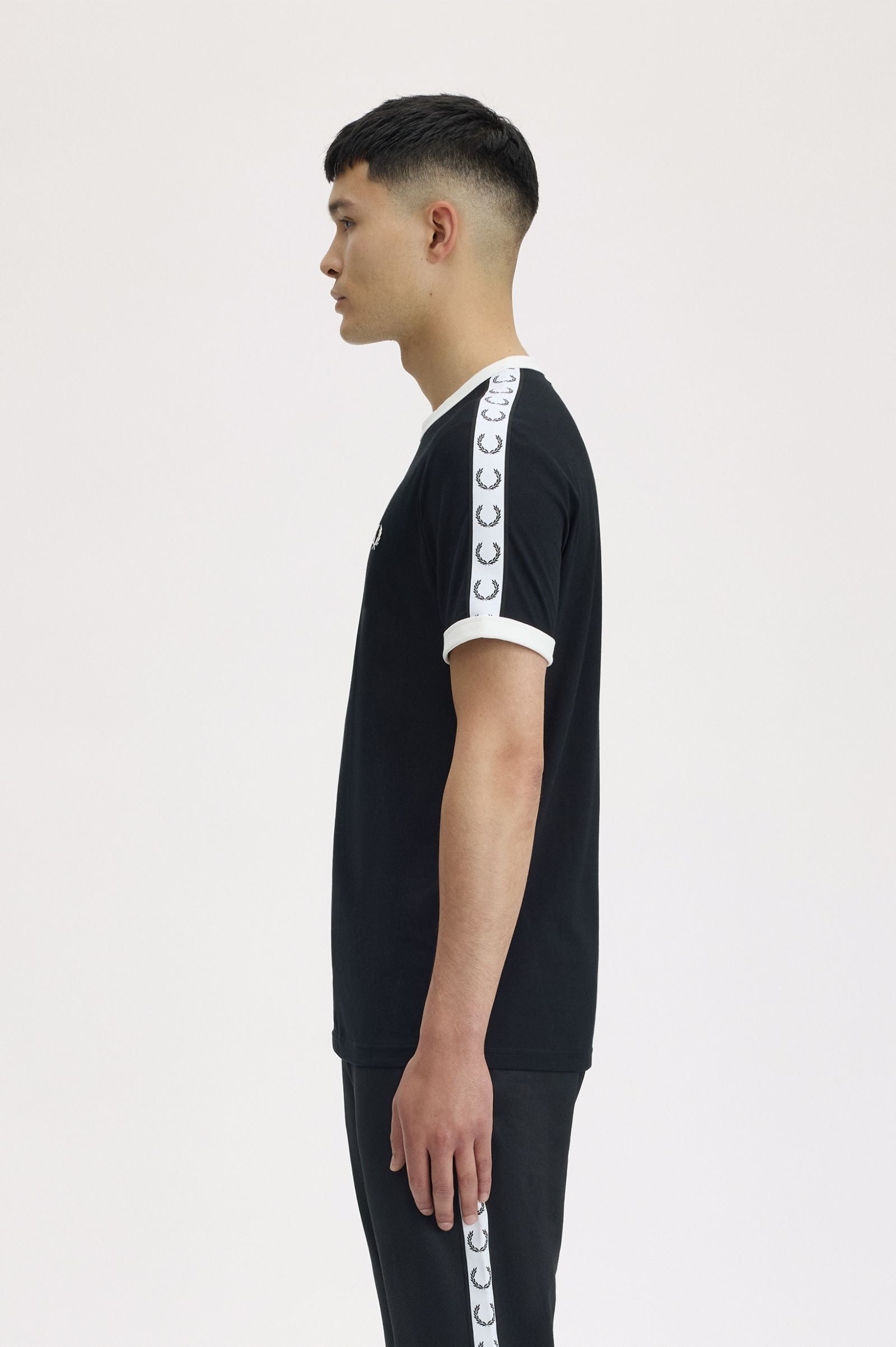Fred Perry M4620 Taped Ringer T-Shirt - 102 Black