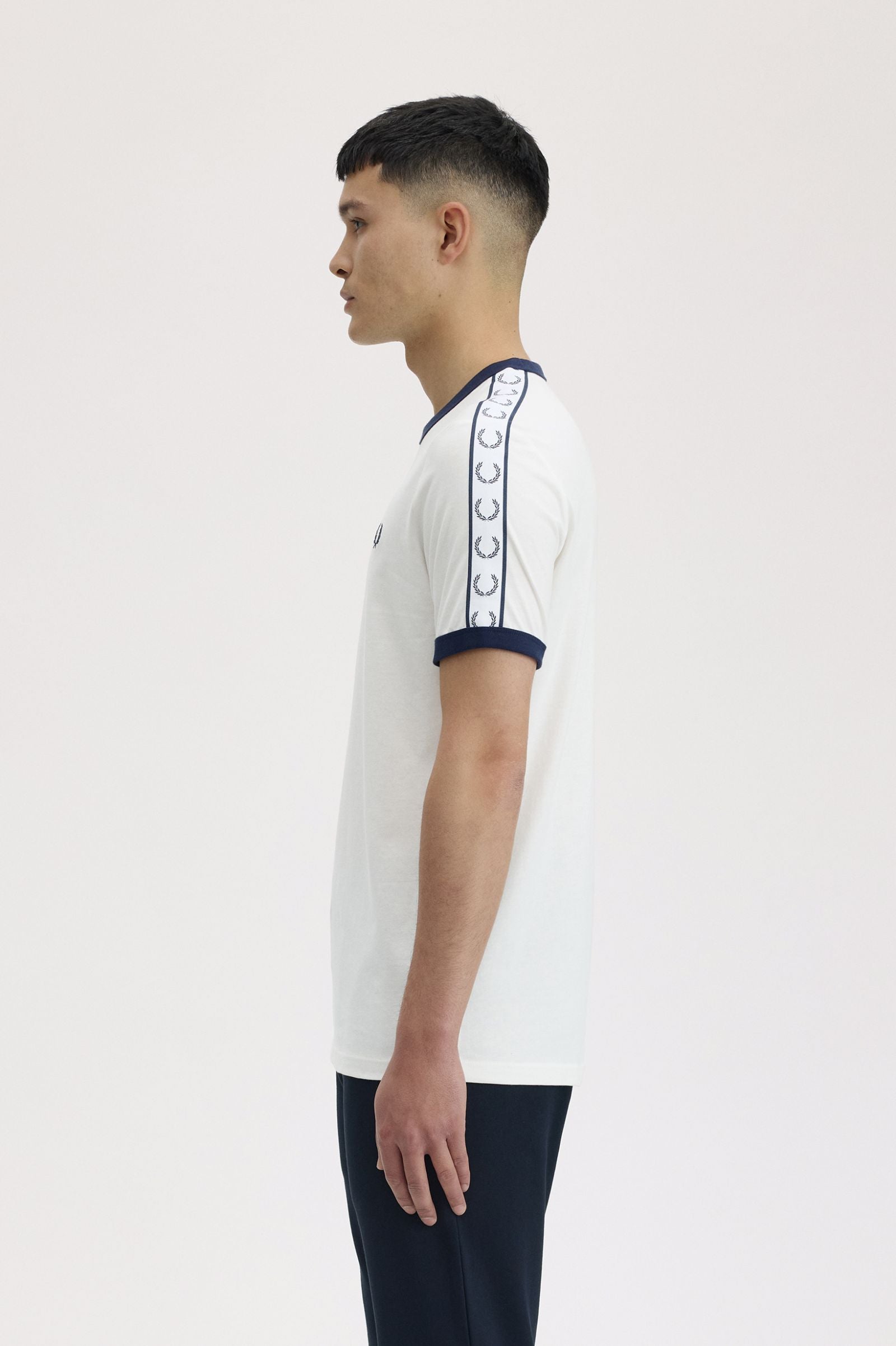 Fred Perry M4620 Taped Ringer T-Shirt - 129 Snow White