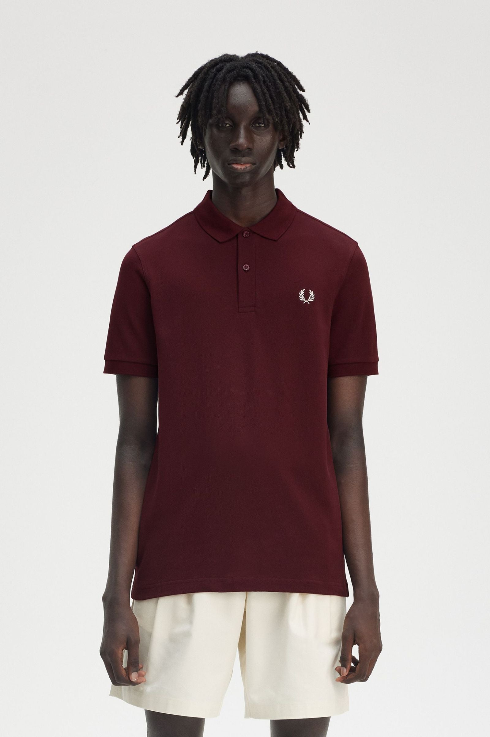 Fred Perry M6000 Plain Fred Perry Polo Shirt 597 Oxblood/Ecru