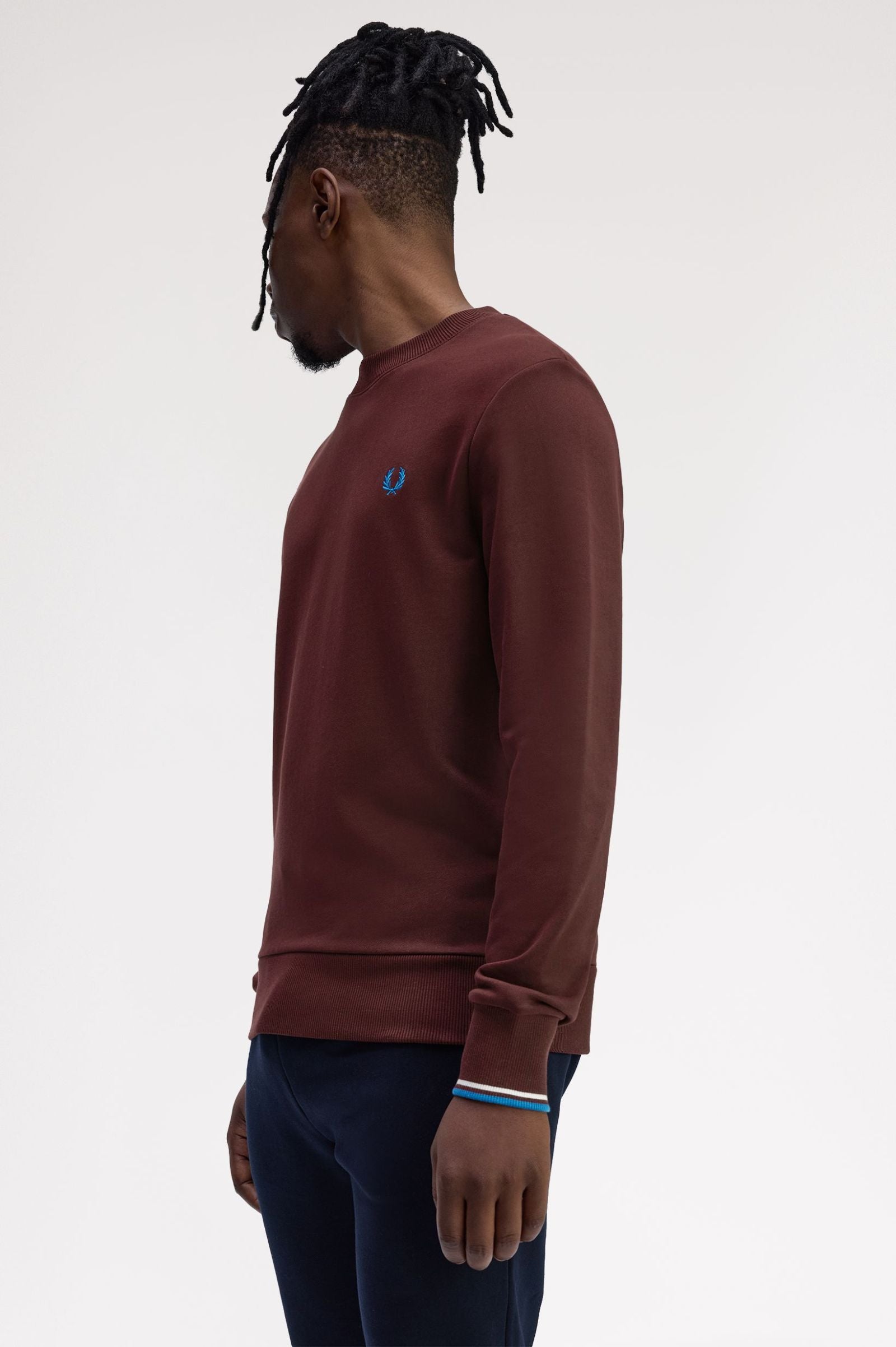 Fred Perry M7535 Crew Neck Sweatshirt - Z63 Oxblood/Ecru