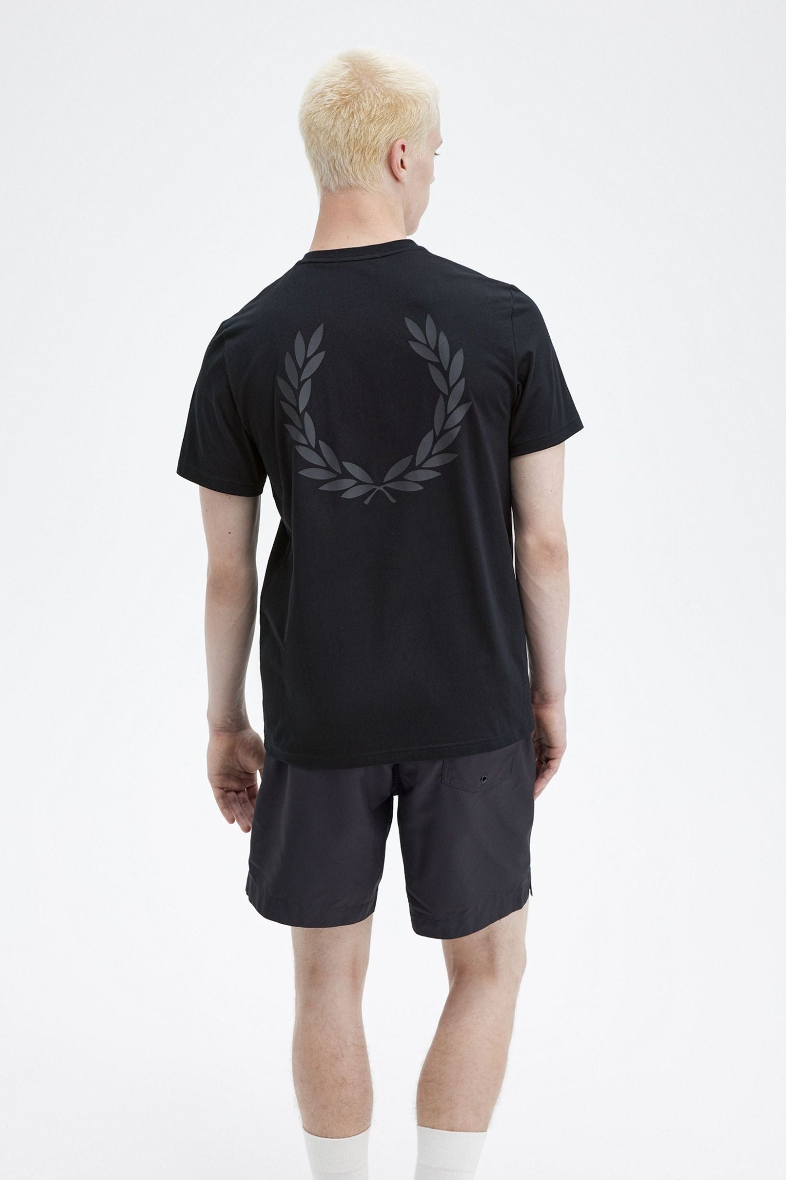 Fred Perry M7784 Rear Powder Laurel T-shirt 198 Black