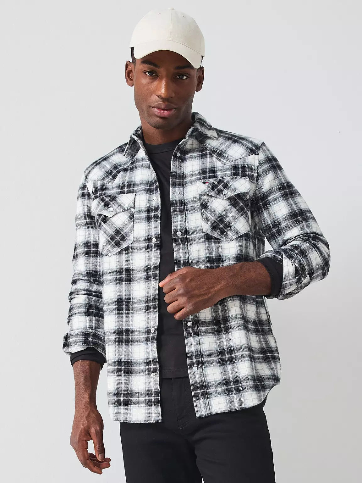 Tommy Jeans DM0DM23258 TJM Regular Flannel Check Shirt - Black Check