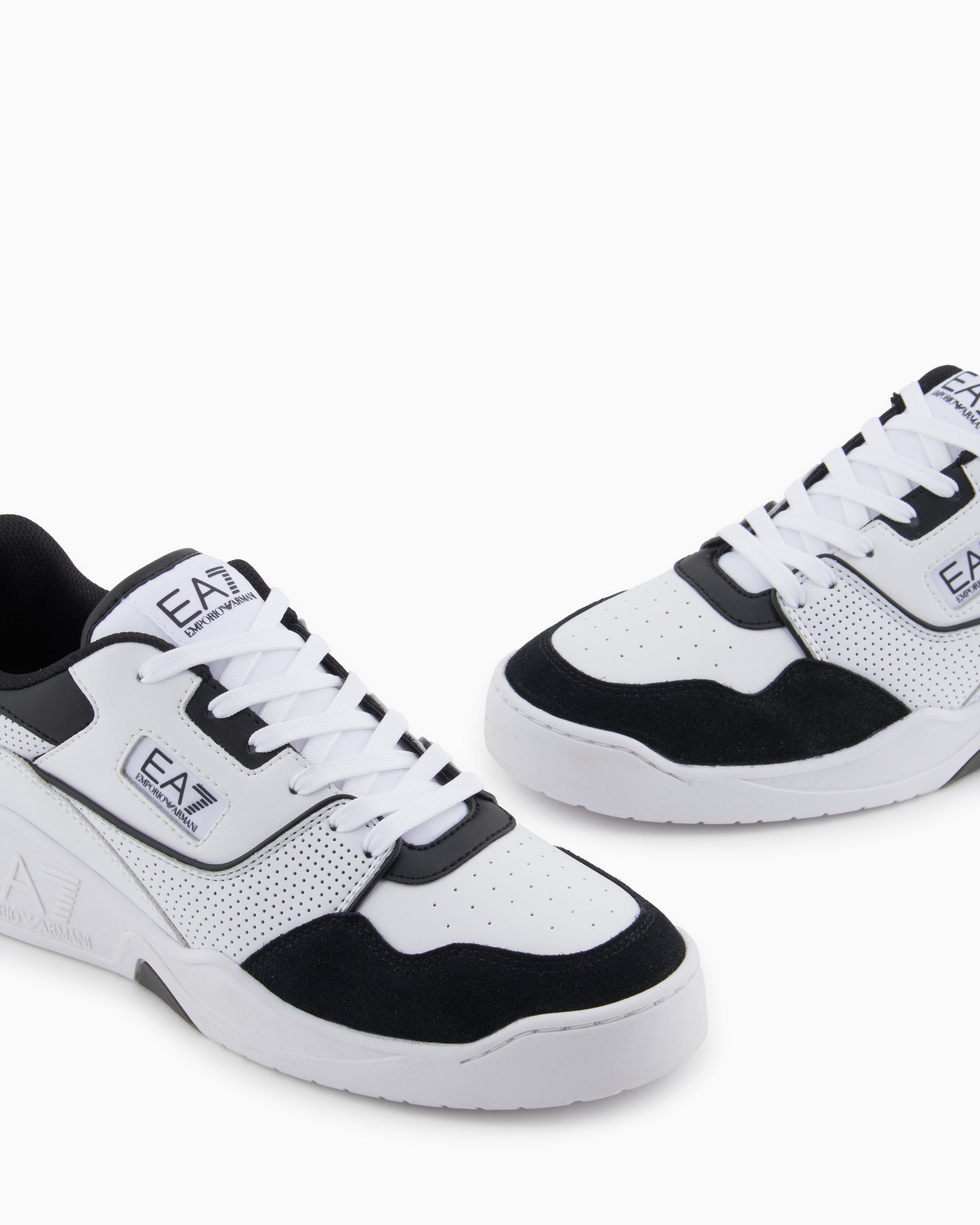 EA7 EMPORIO ARMANI X8X187 WOVEN TRAINER WHITE & BLACK