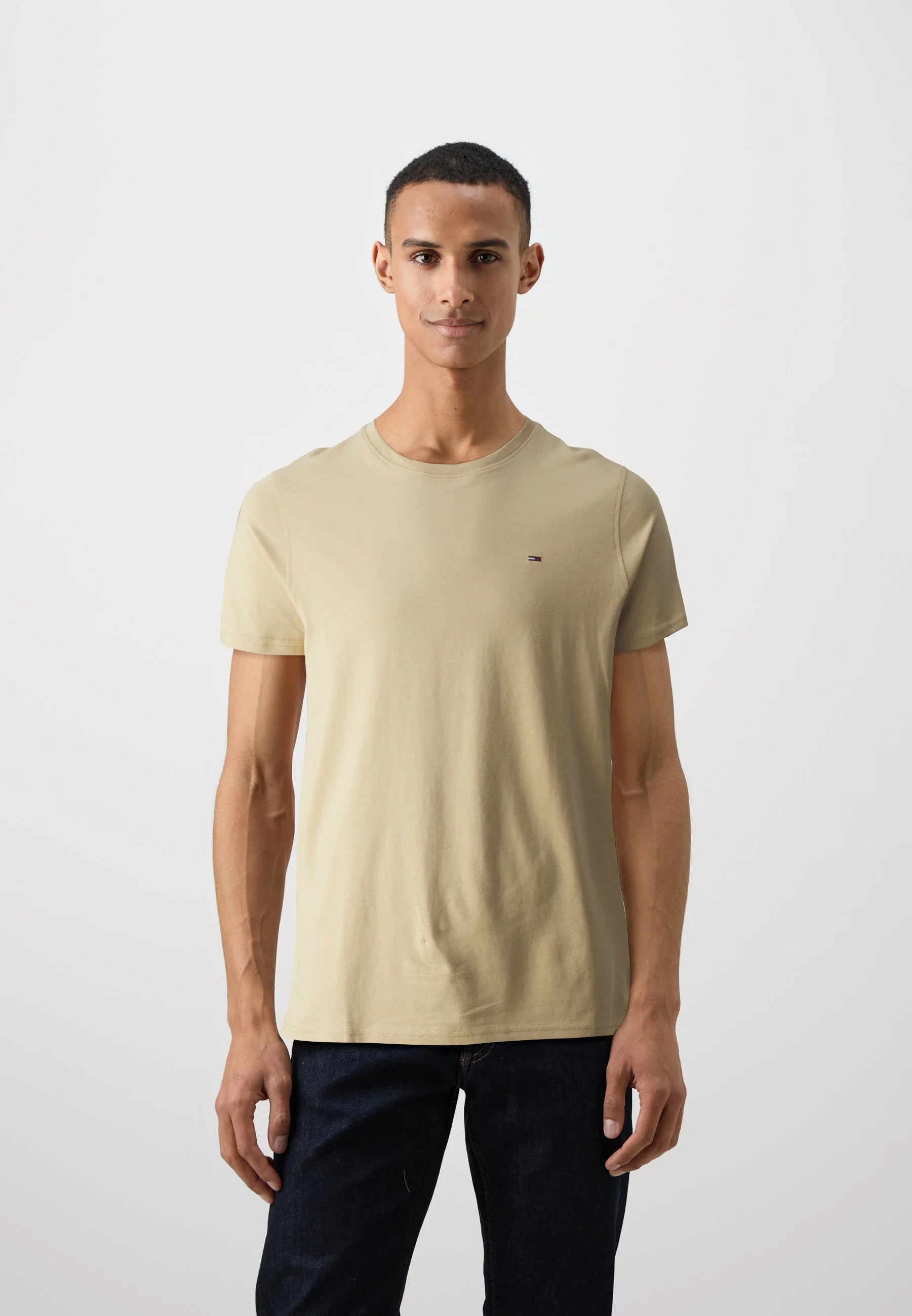 Tommy Jeans TJM Slim Signature T-Shirt - Gentle Gold