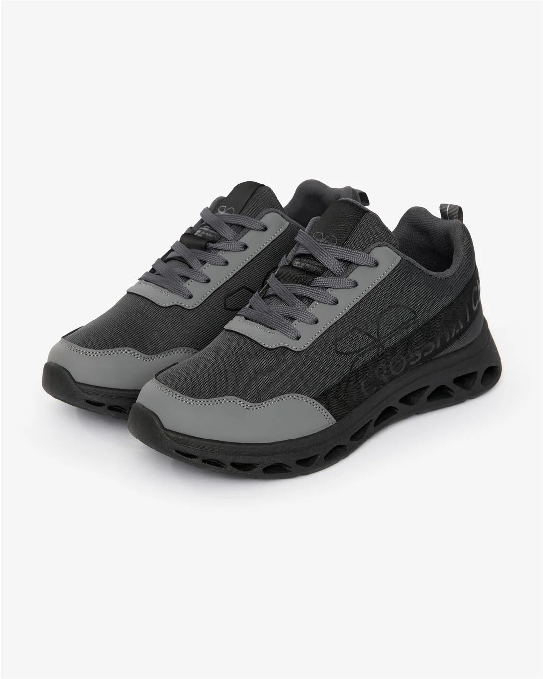 Crosshatch Jesmond Trainer