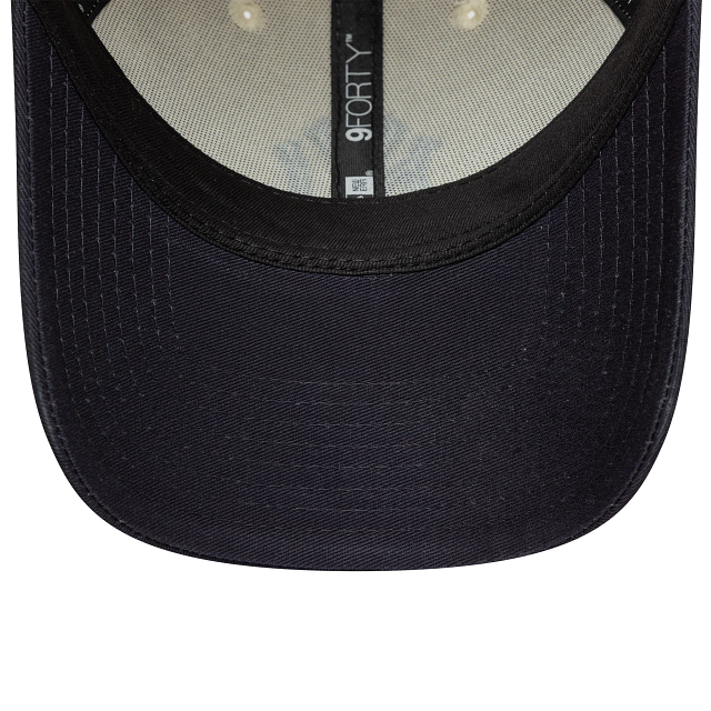New Era New York Yankees Colour Block 9FORTY Adjustable Cap - Cream & Navy