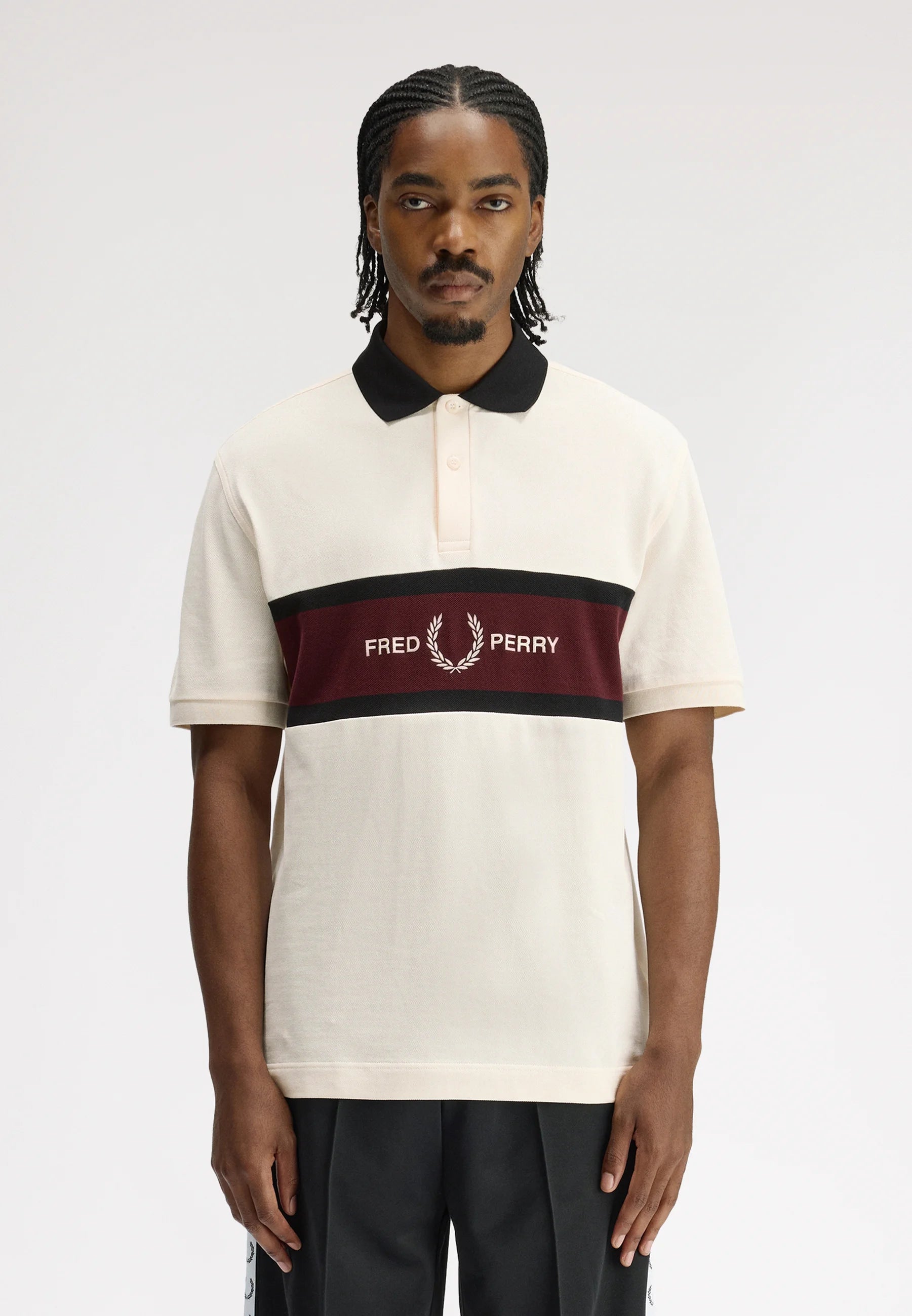 Fred Perry M2421 Embroidered Panel Polo Shirt 560 - Ecru
